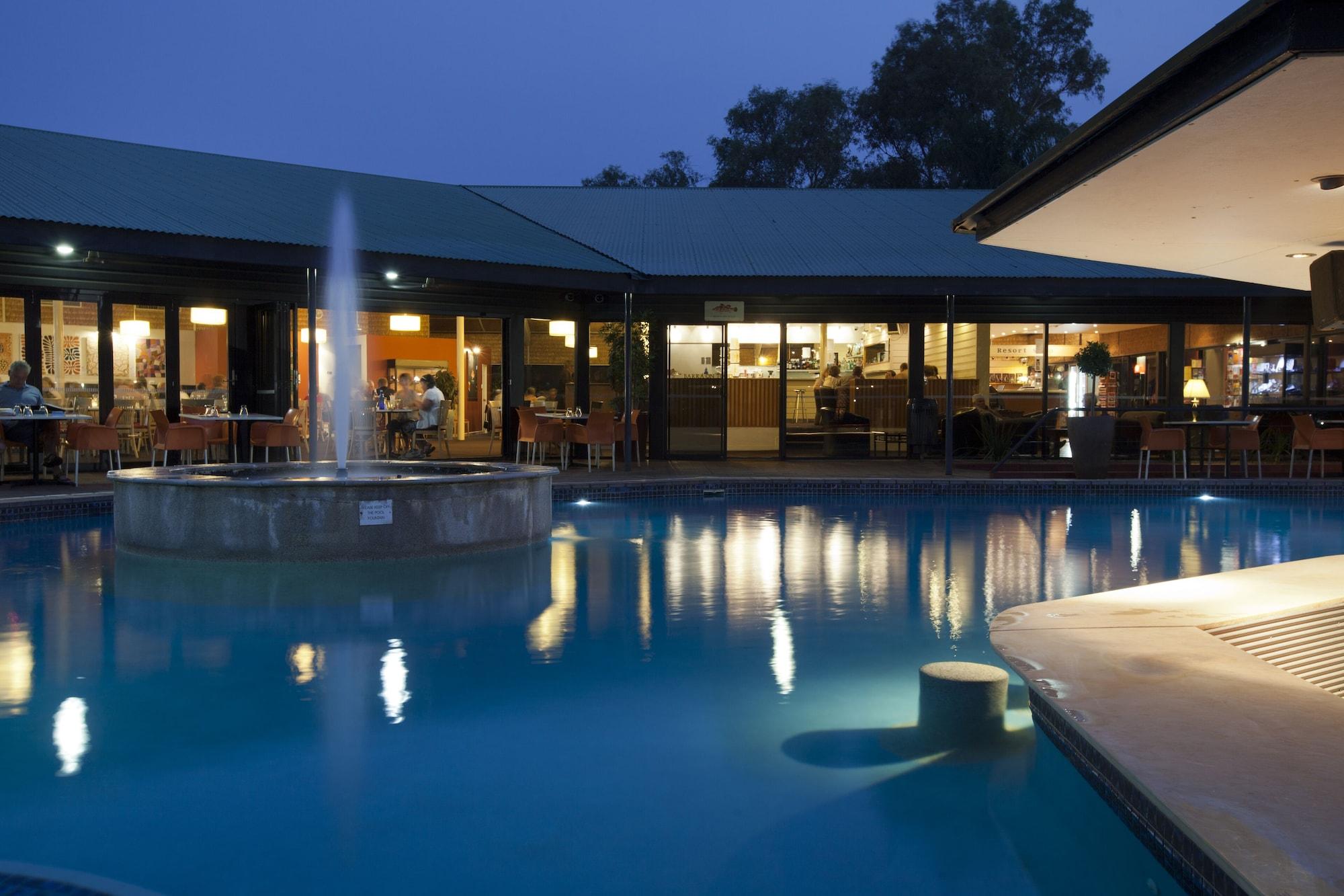 Vista Piscina Mercure Alice Springs Resort