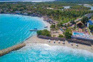 Actividad - Pasadía en Punta Arena Isla Tierra Bomba