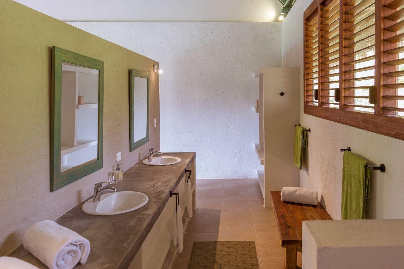 Equipamiento de Habitación Villa Playa Los Naranjos
