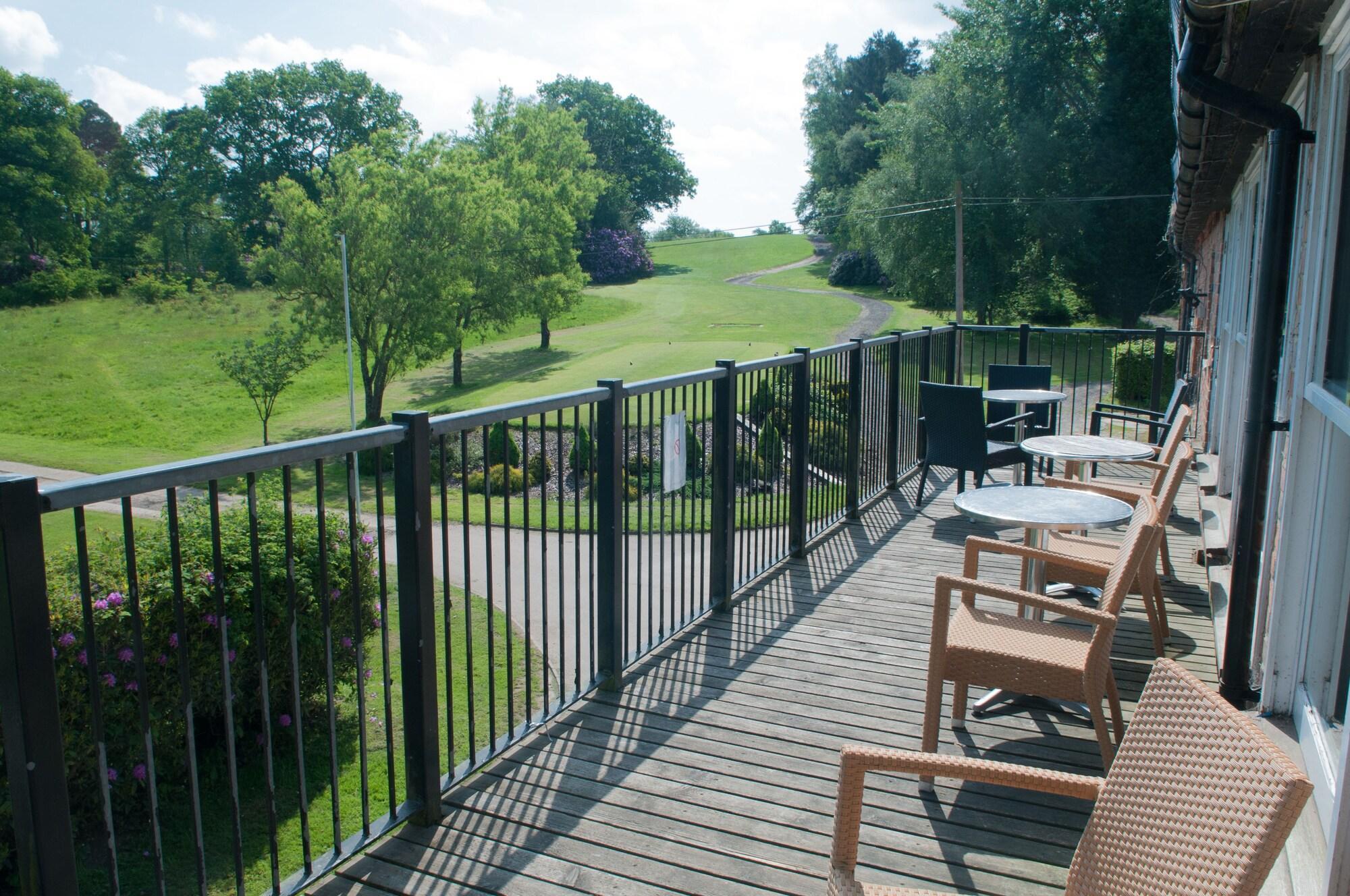 Bar/Salón Cottesmore Golf   Country Club