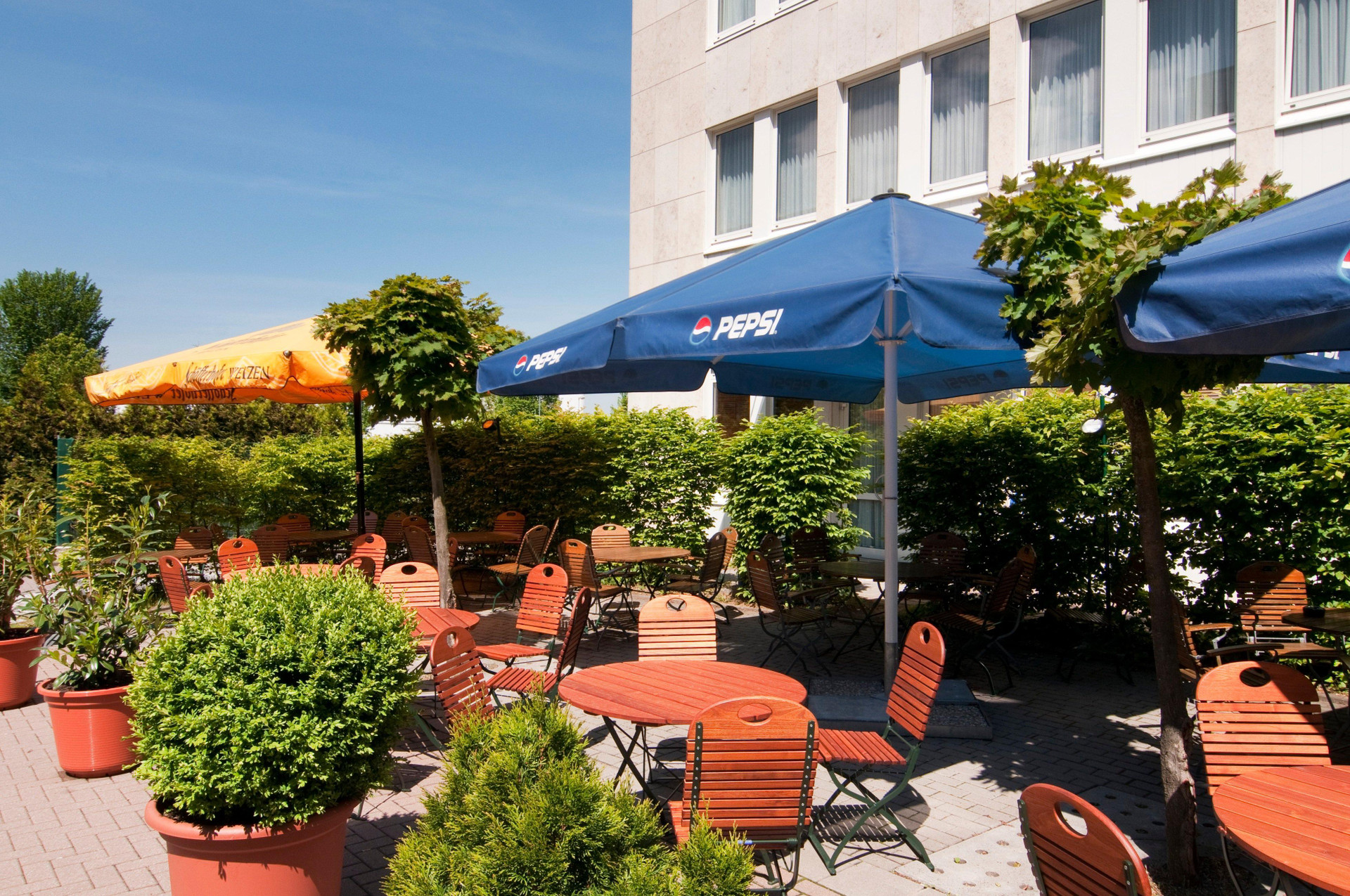 Restaurant Holiday Inn Frankfurt Airport - Neu-Isenburg by IHG