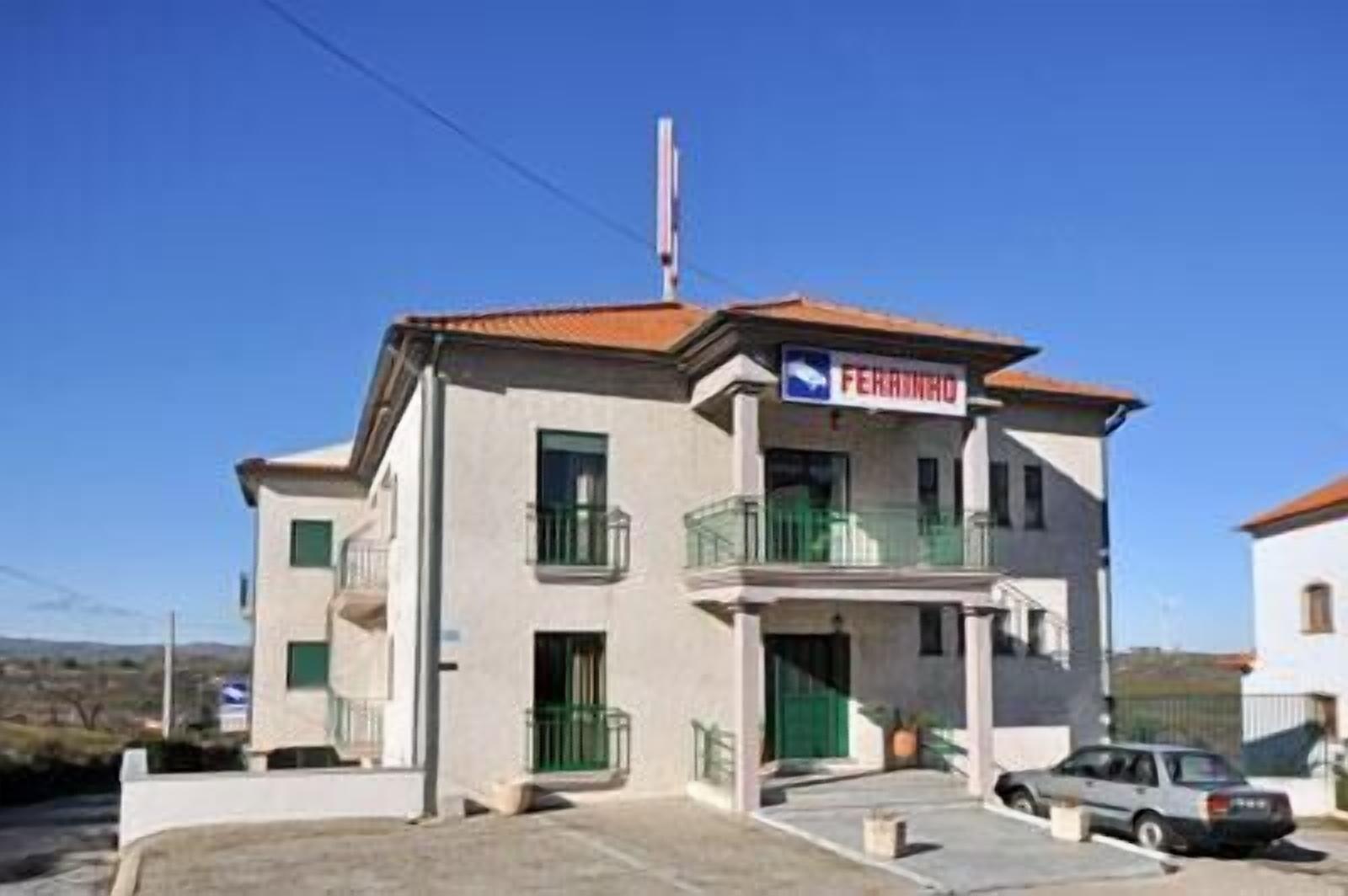 Varios Residencial Ferrinho