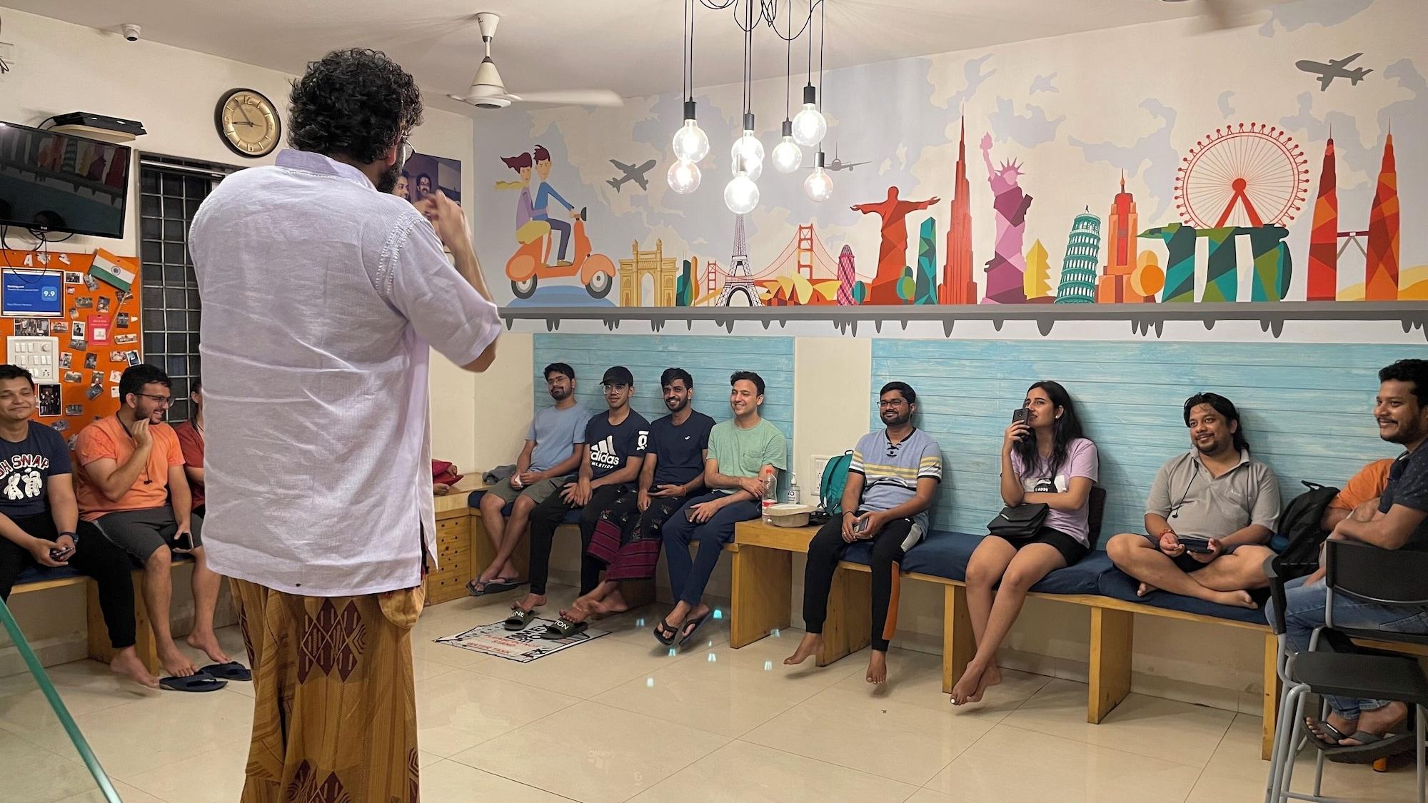 Vista Lobby Nap Manor Hostels