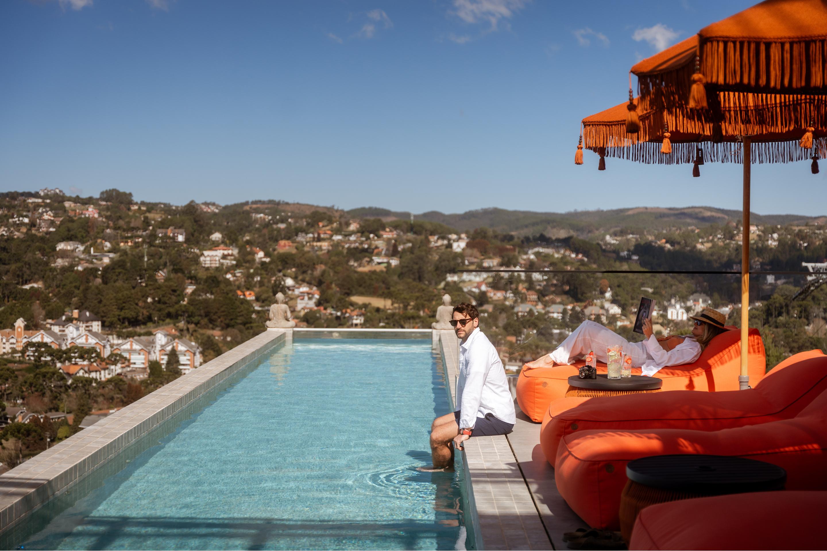 Vista Piscina Chris Wellness Resort Hotel