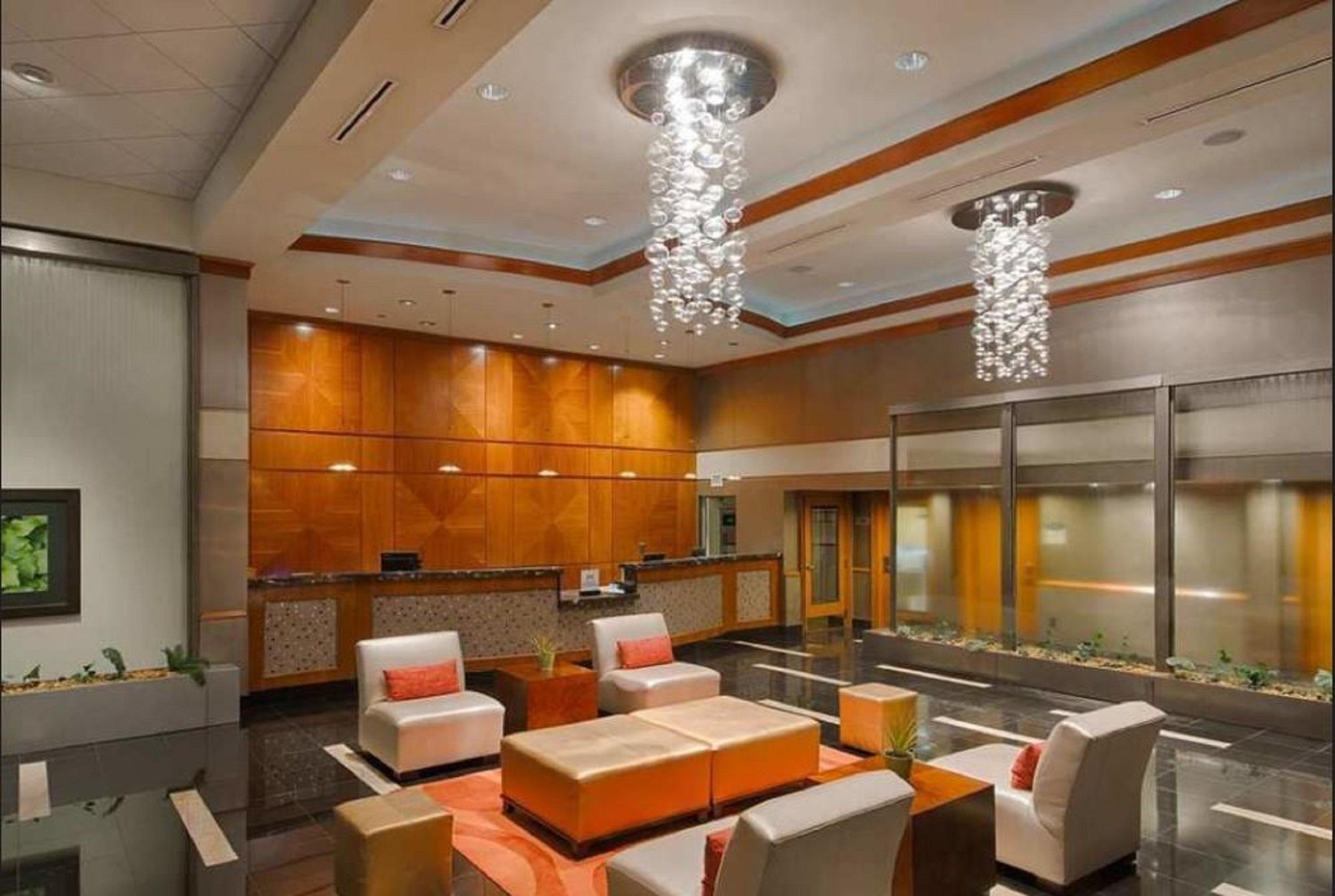 Vista Lobby Doubletree Hotel Palm Beach Gardens