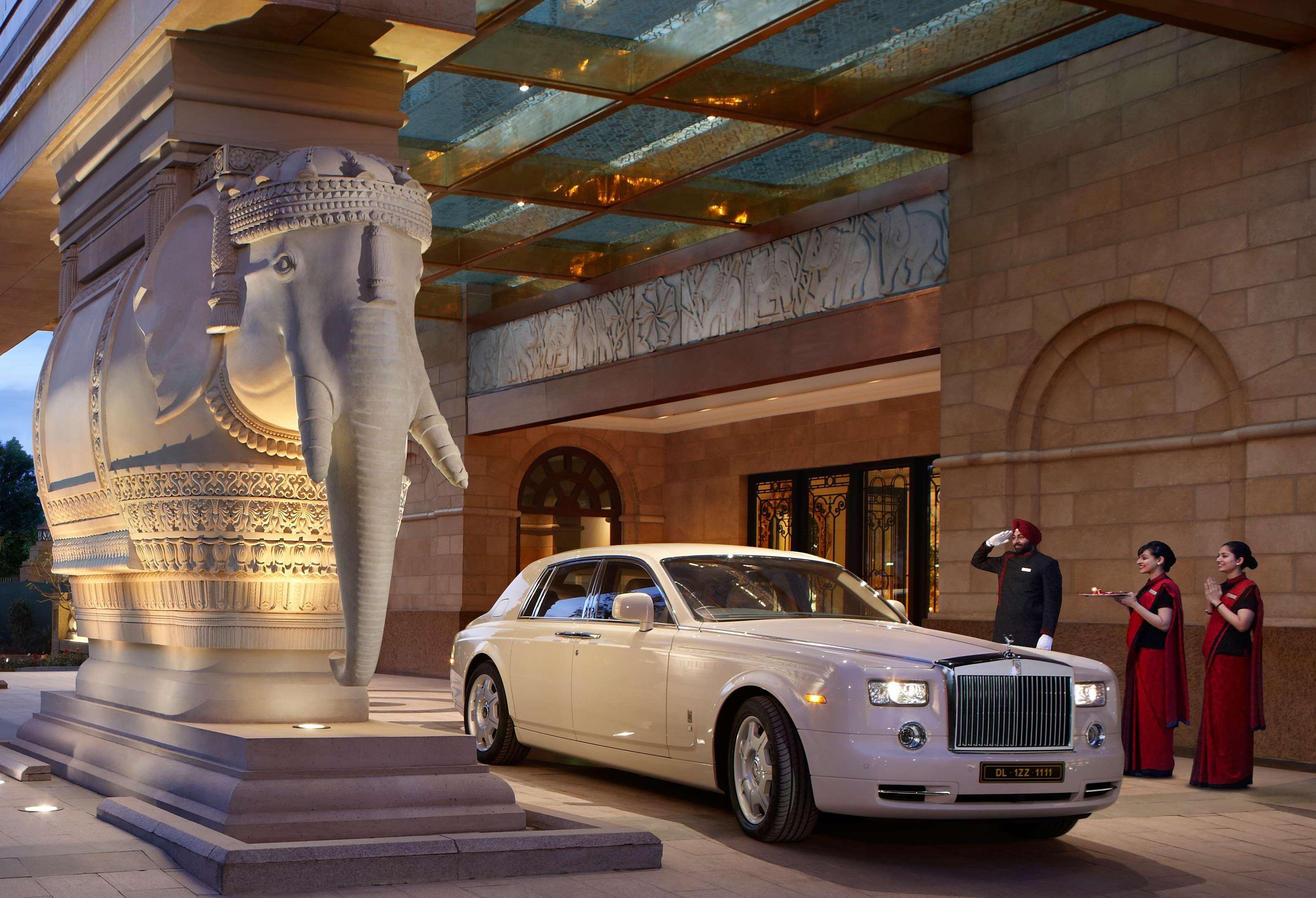Vista Exterior The Leela Palace New Delhi