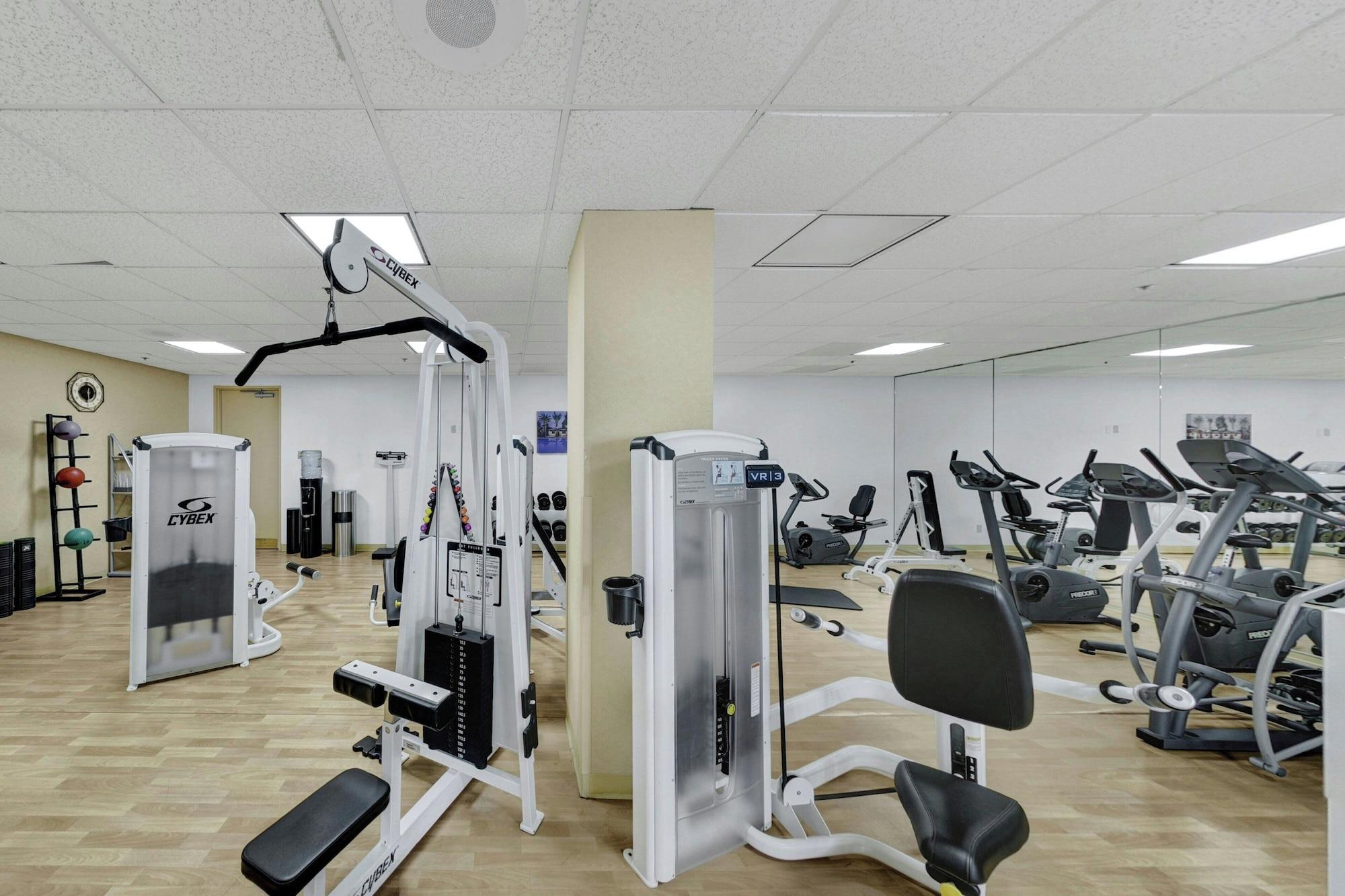 Gimnasio Renaissance Dallas North Hotel