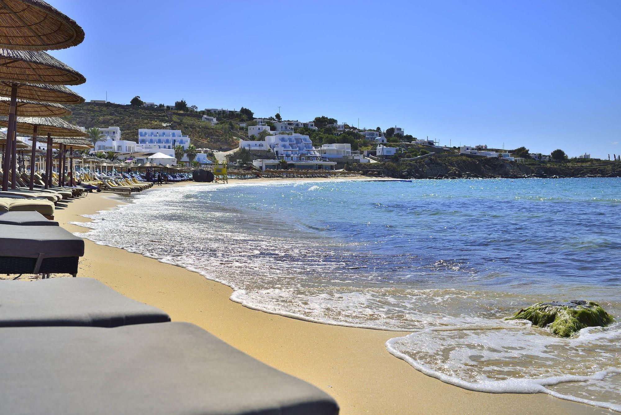Playa Hotel Petinos