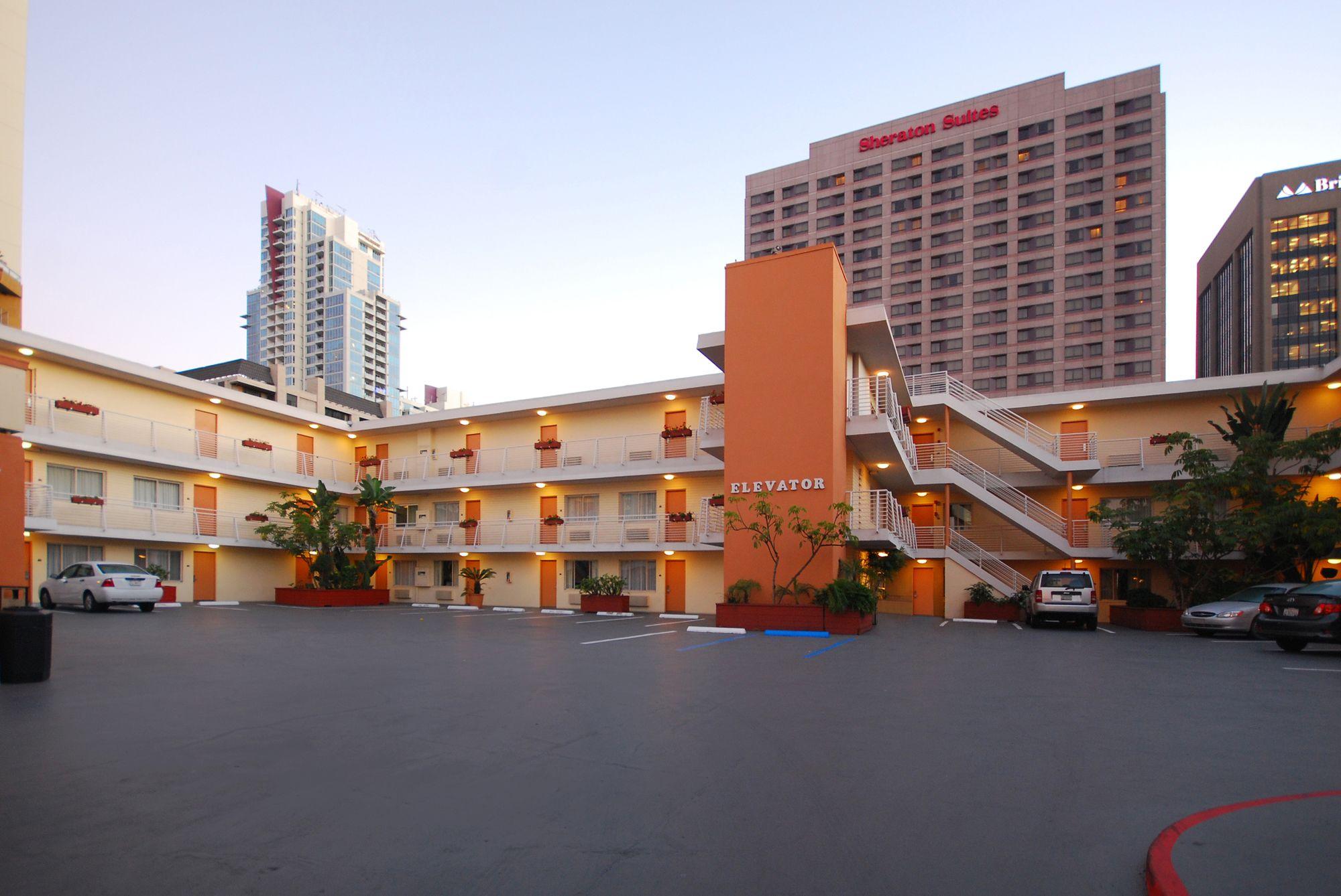 Comodidades del Alojamiento Baymont Inn & Suites San Diego Downtown