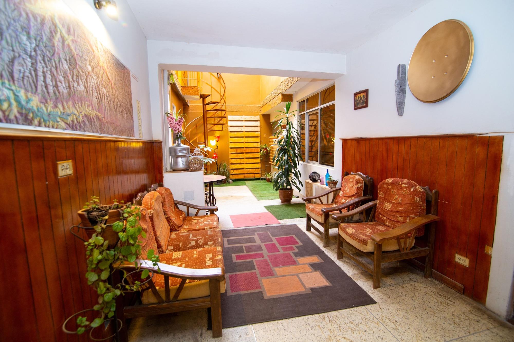 Varios Sosa House