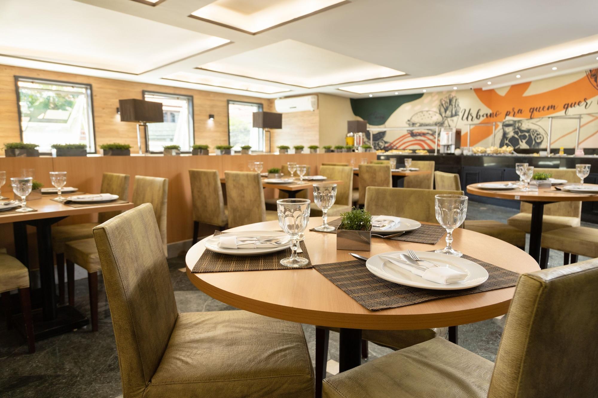 Restaurant Royal Urban Macaé Hotel