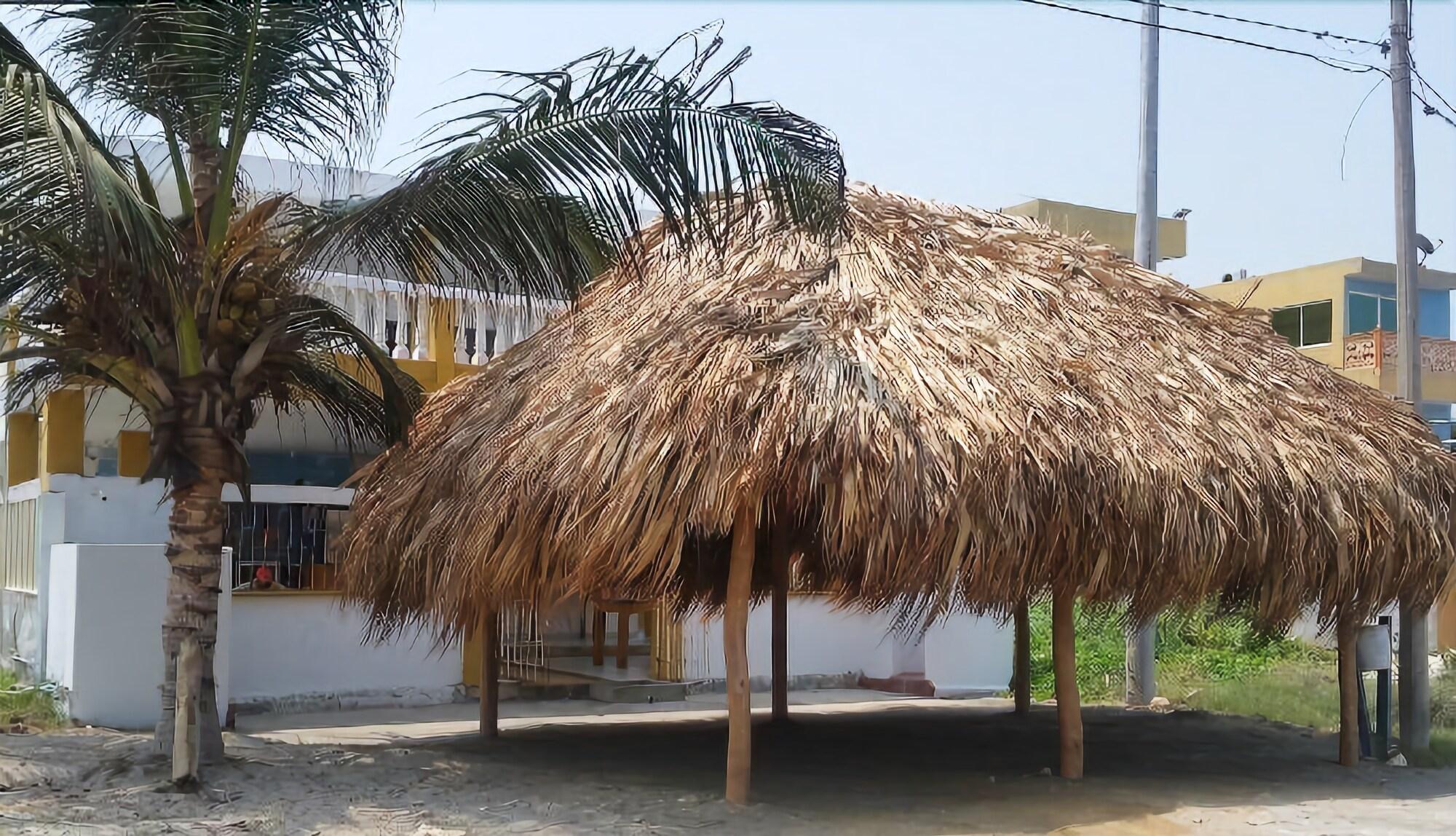 Vista Exterior Hospedaje Los Bohios