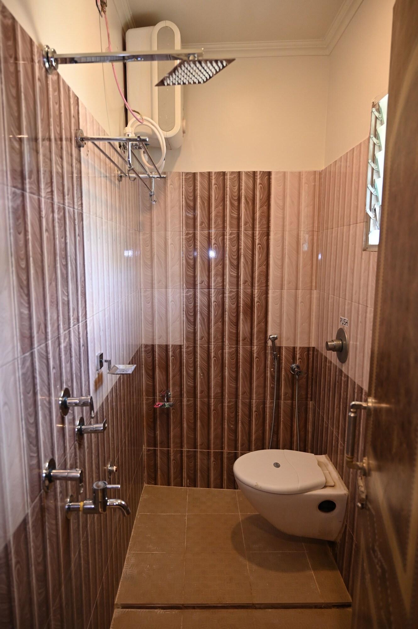 Equipamiento de Habitación Hotel Gitanjali Maldah