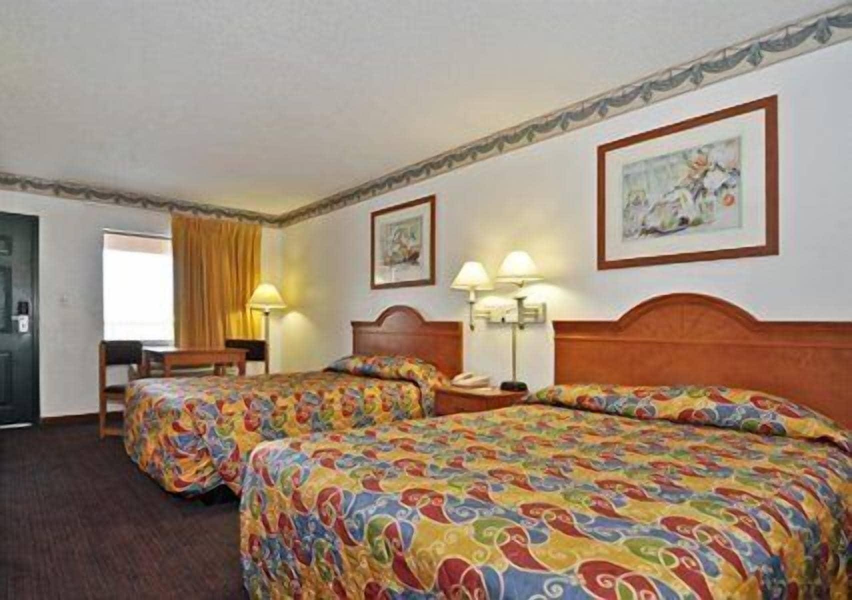 Comodidades del Alojamiento Econo Lodge Inn & Suites Albany North