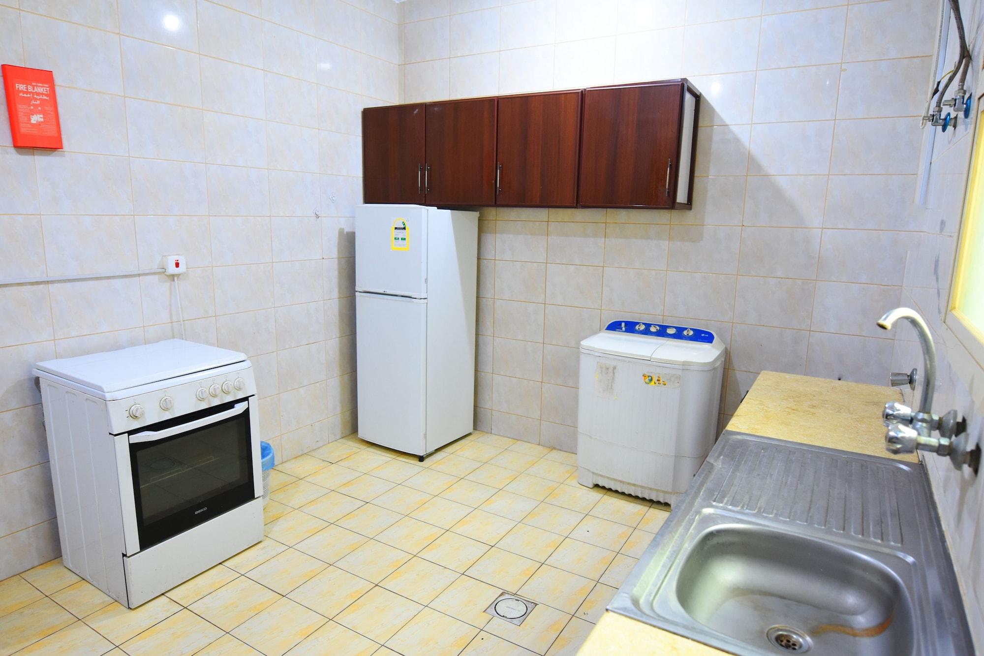 Equipamiento de Habitación Al Eairy Furnished Apartments Hail 3