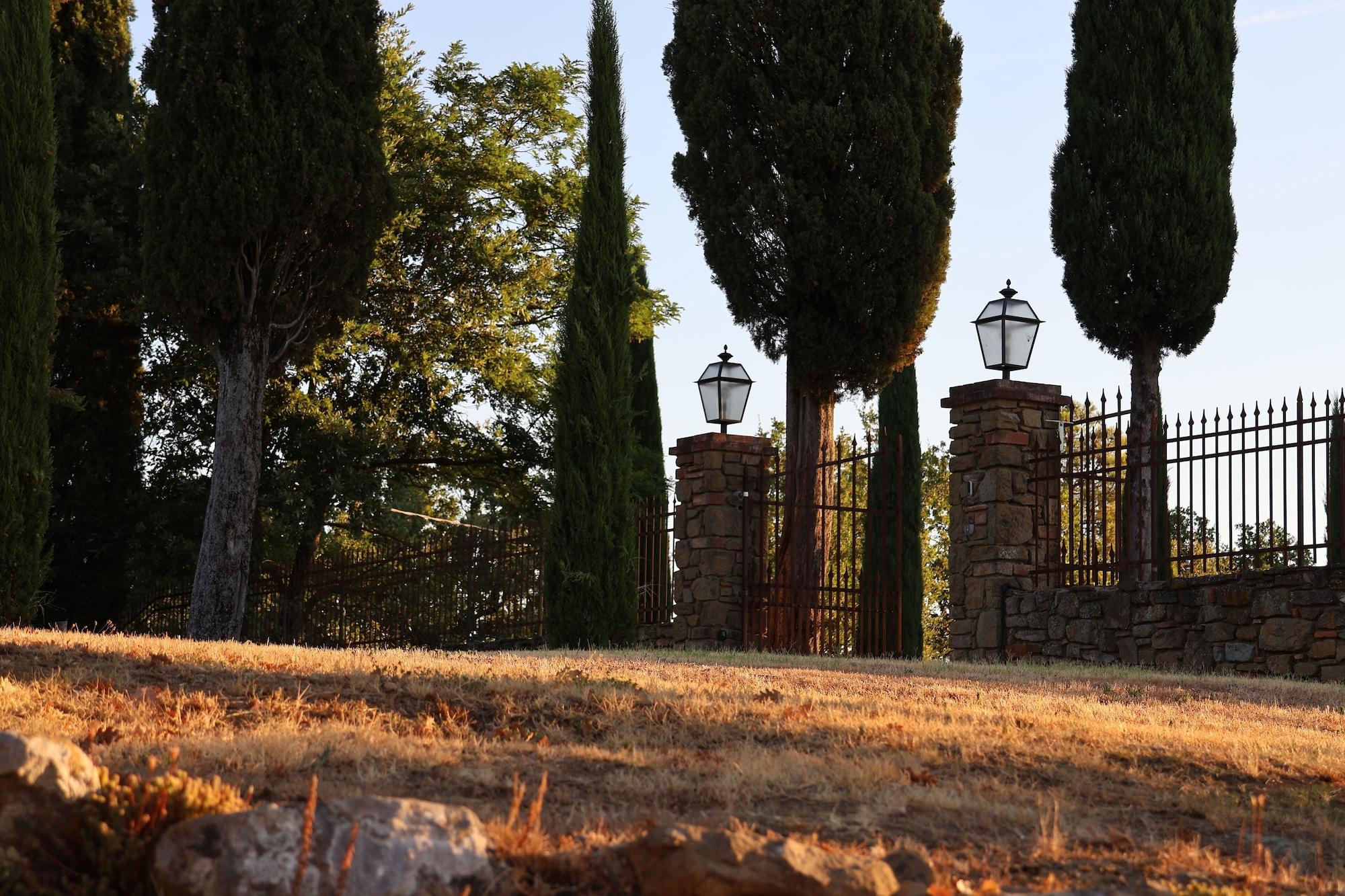 Vista Exterior Podere Cavalbianco