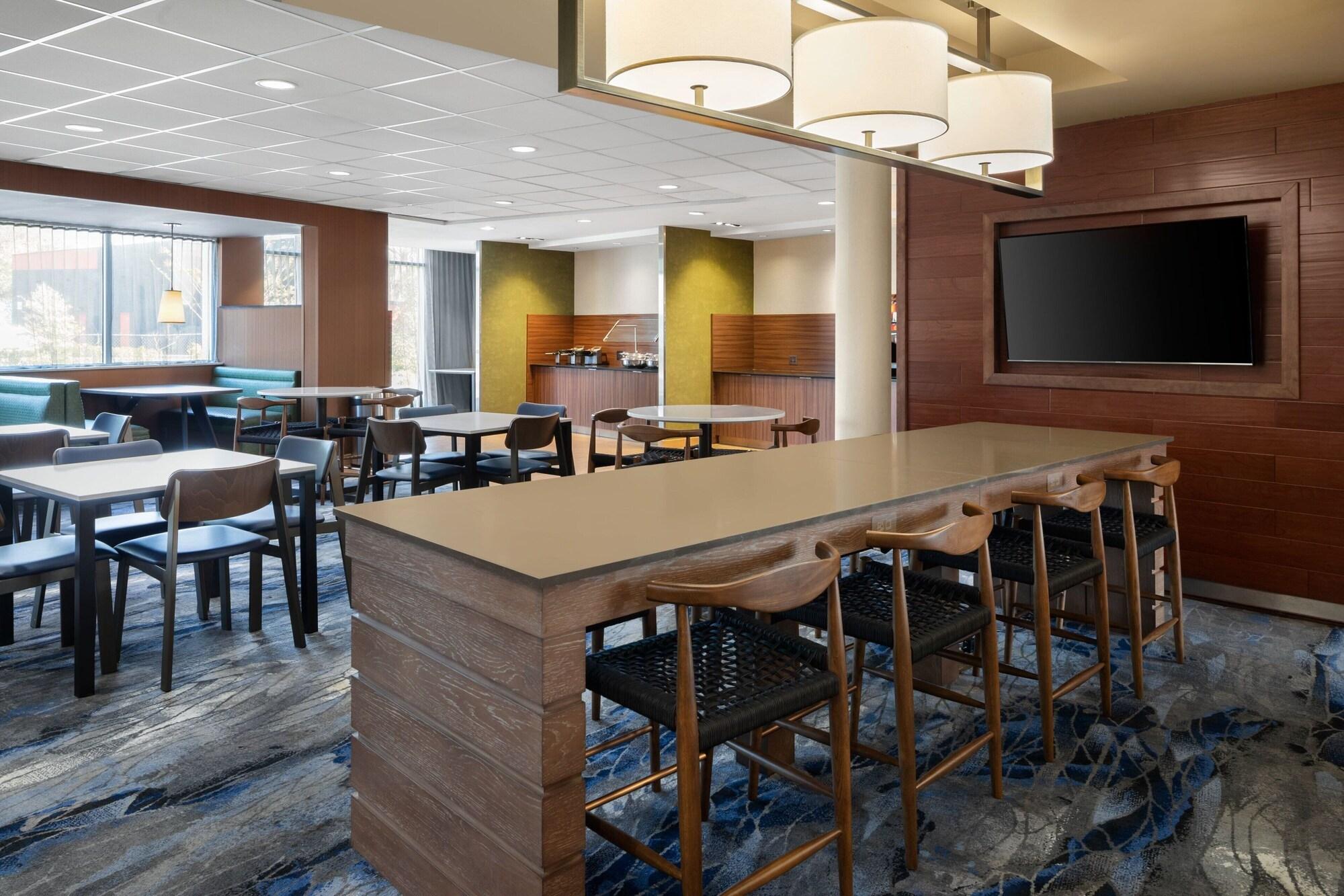 Restaurant Fairfield Inn and Suites Orlando Kissimmee Celebration