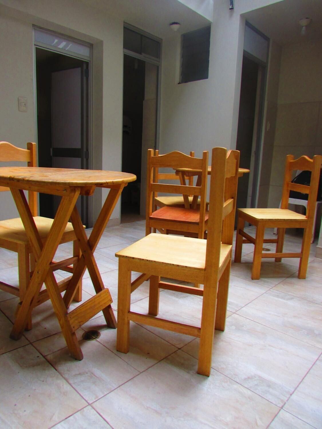 Equipamiento de Habitación The Grasshopper Hostels AV Alta