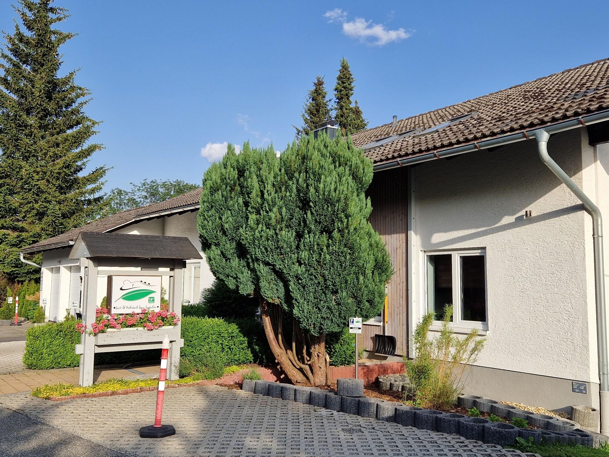 Vista Exterior Suit & Frühstück zum Latschen
