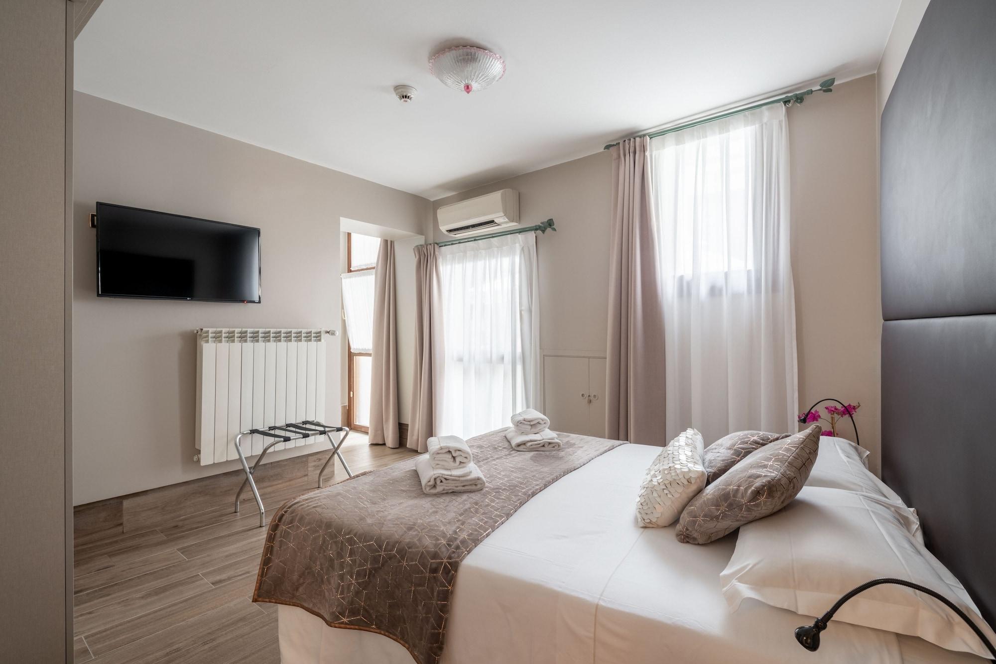 Varios Locanda Herion