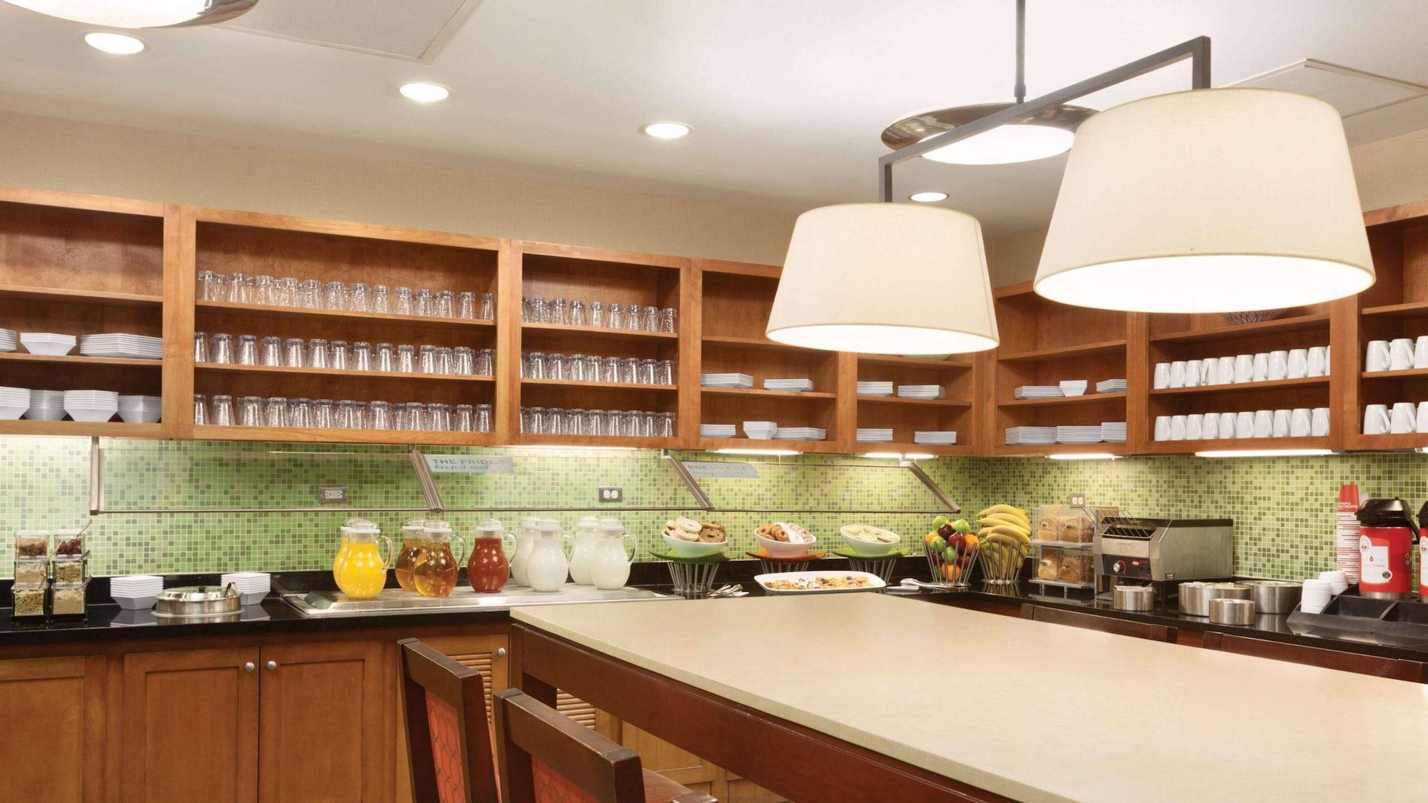 Restaurant Hyatt Place Tucson Airport