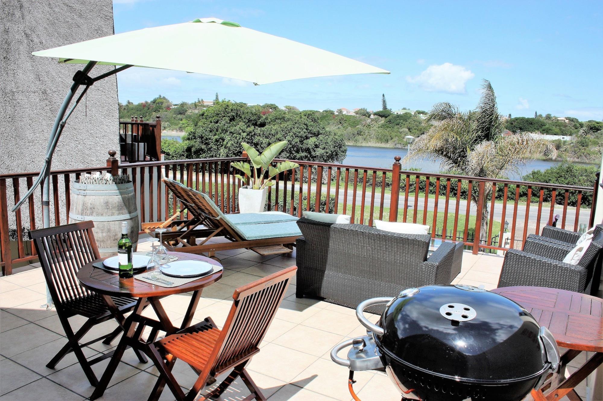 Varios Cloverleigh Guest House