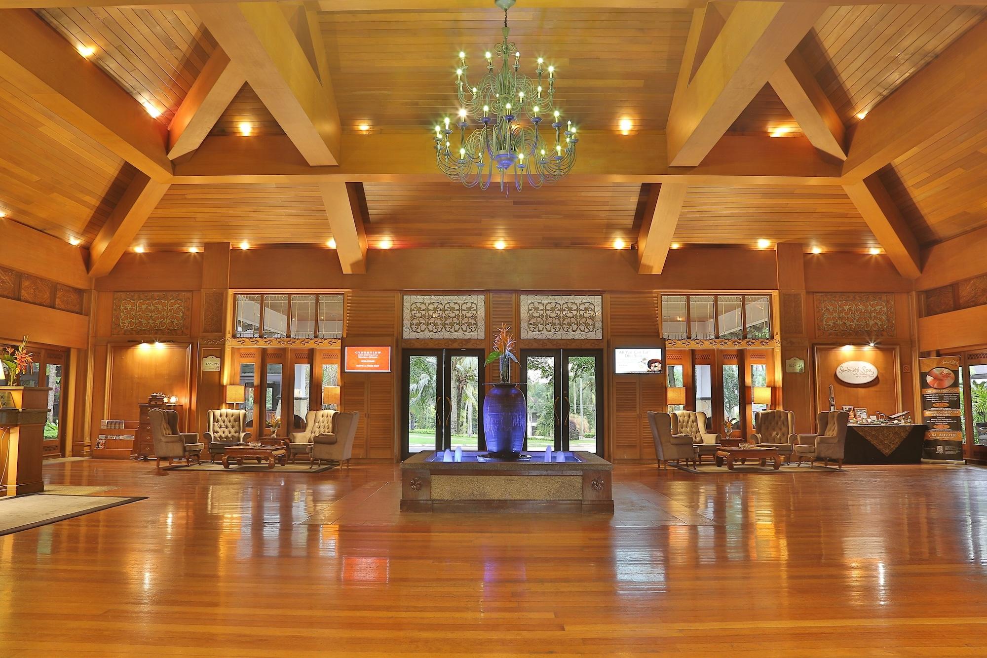 Vista Lobby Cyberview Resort & Spa
