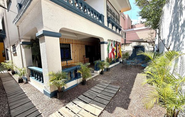 Urban Rooms - Hostel - Hoteles en Roma Sur de Ciudad de México