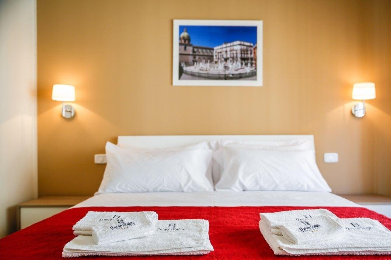 Varios Quinto Stabile Rooms&Suite