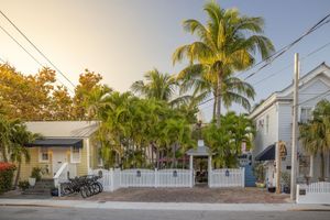 Hospedagens - Duval Inn