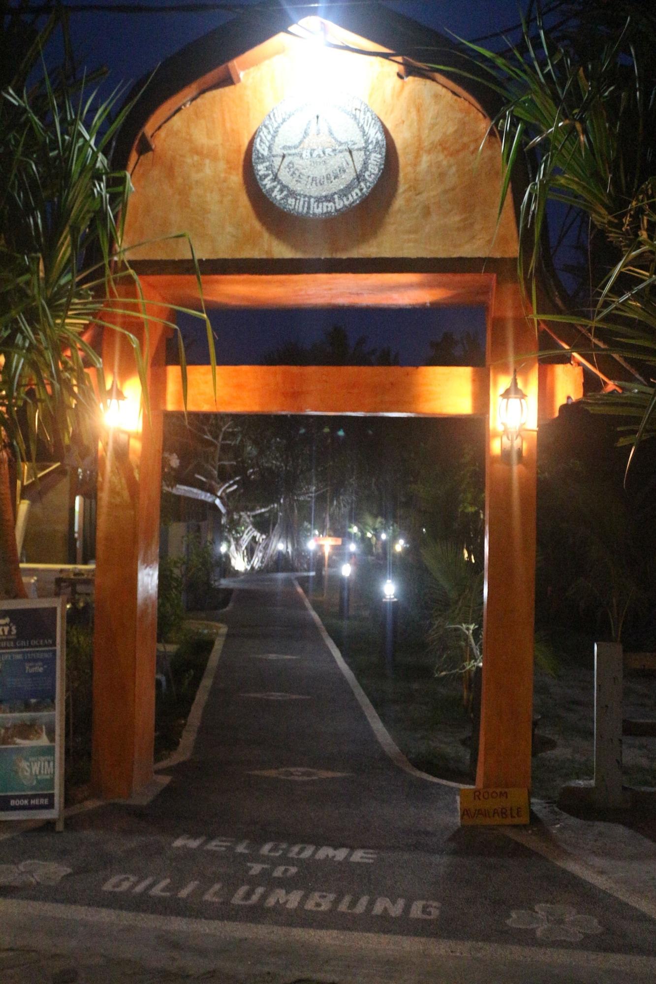 Vista Exterior Gili Lumbung Bungalow