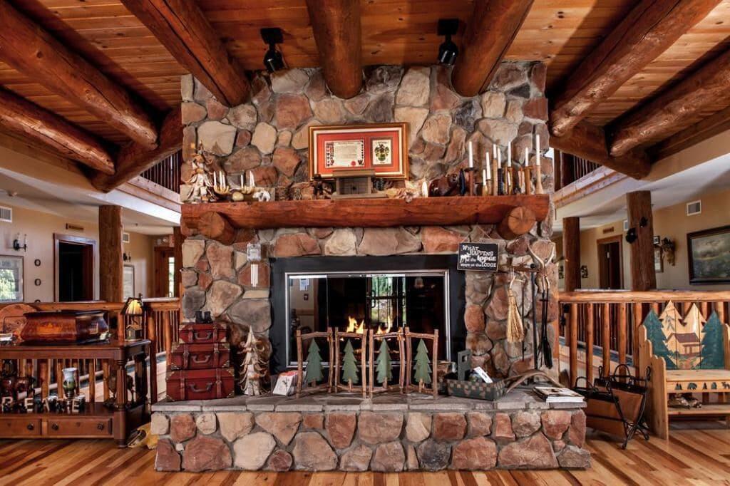 Vista Lobby The Lodge at Grant's Trail