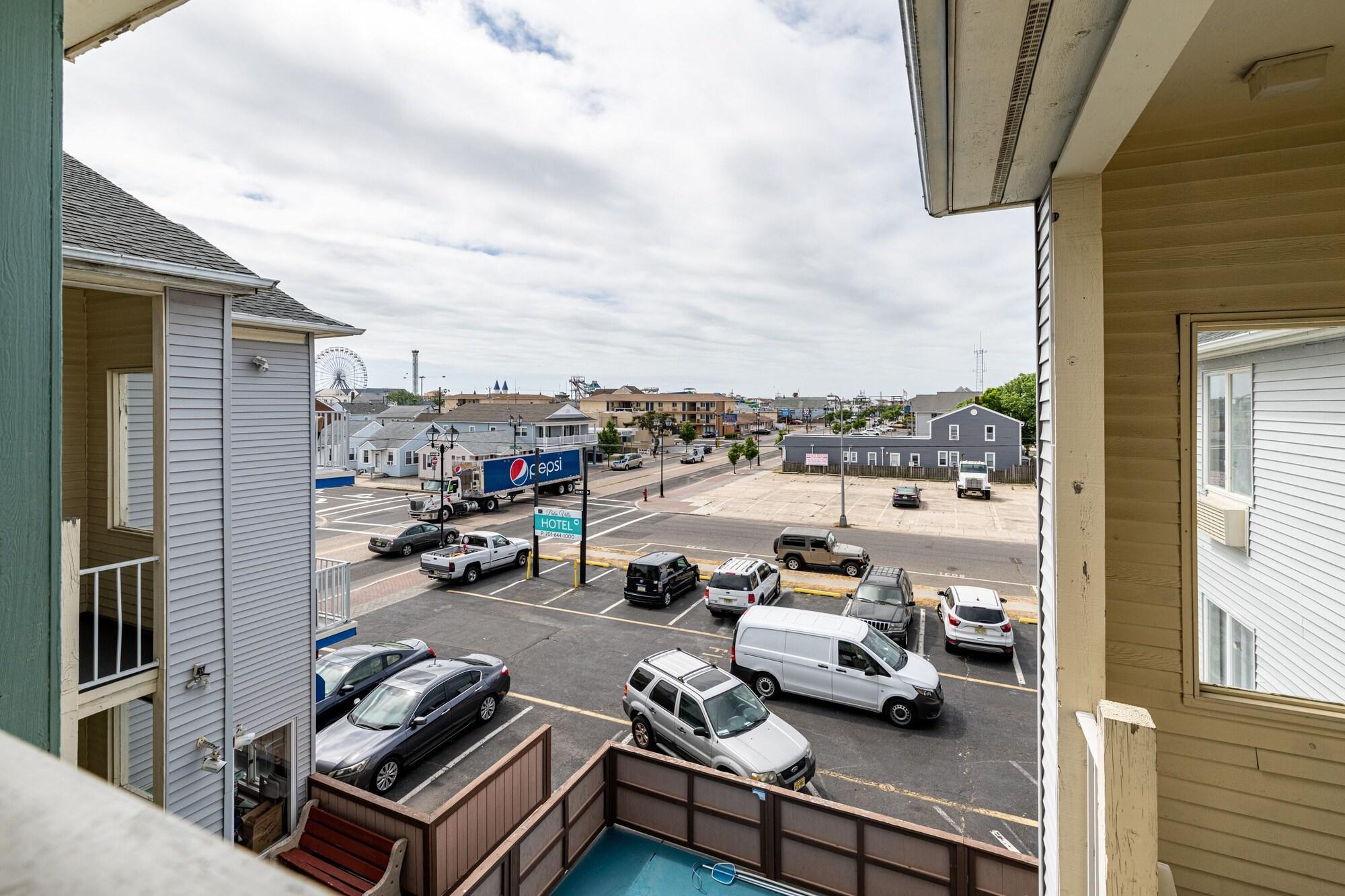 Vista Exterior Hotel Charlee Villas by the Beach