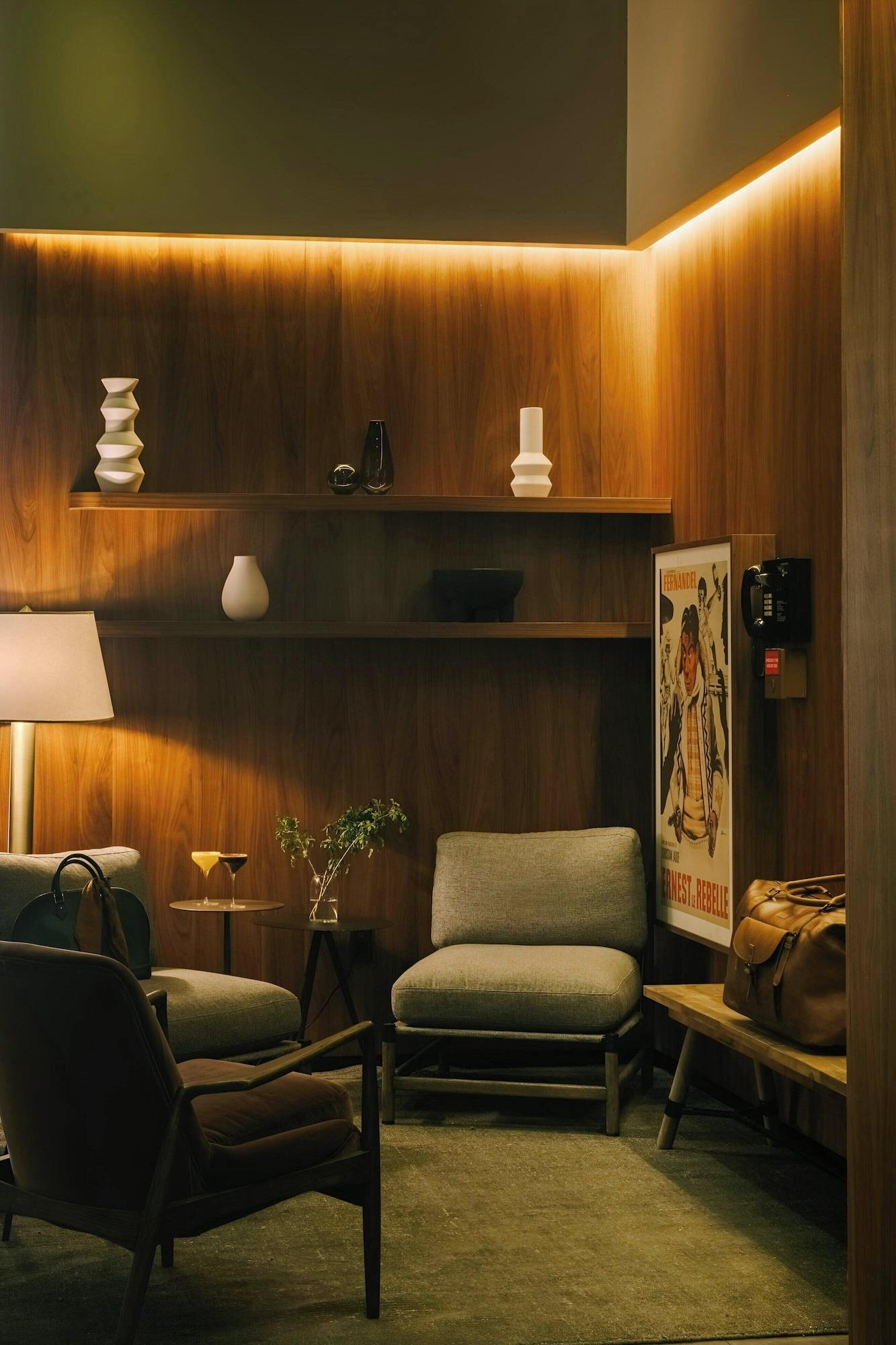 Comodidades del Alojamiento Hotel Henri NY