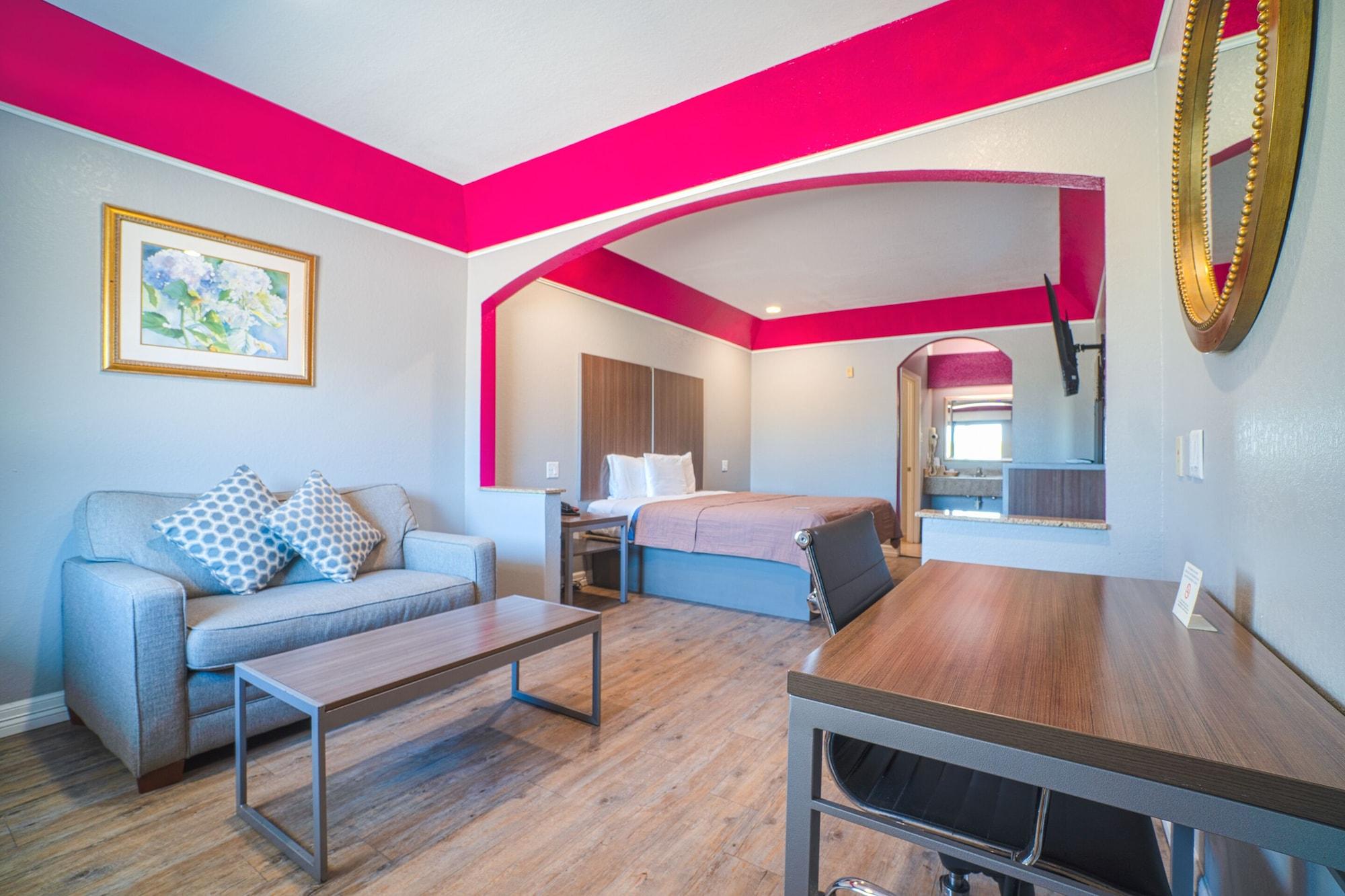 Varios Hotel Bliss Kemah