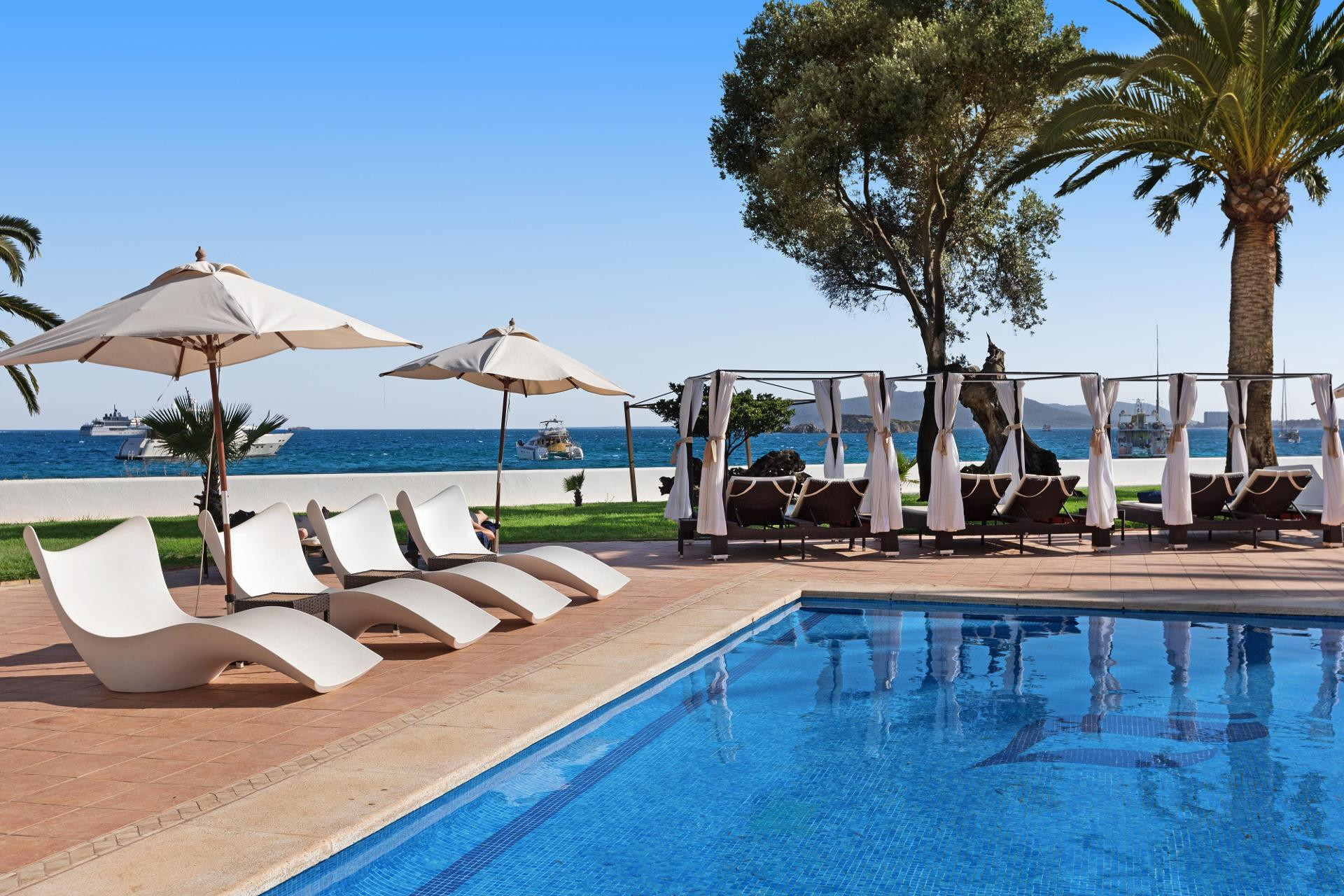 Vista Exterior Hotel THB Los Molinos - Adults Only