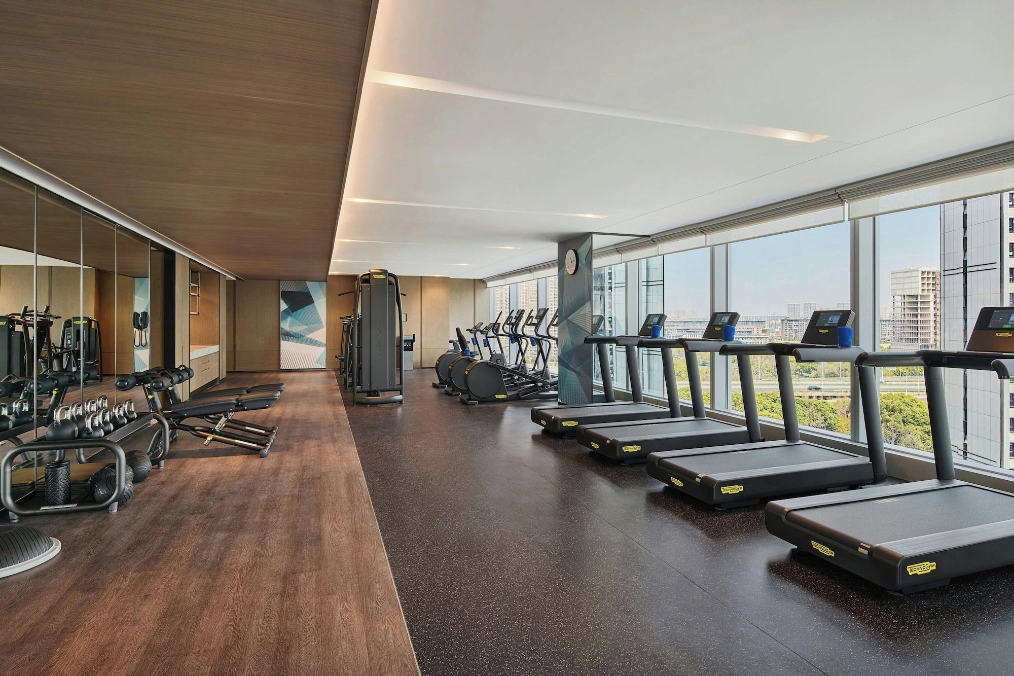 Gimnasio Courtyard By Marriott Nantong