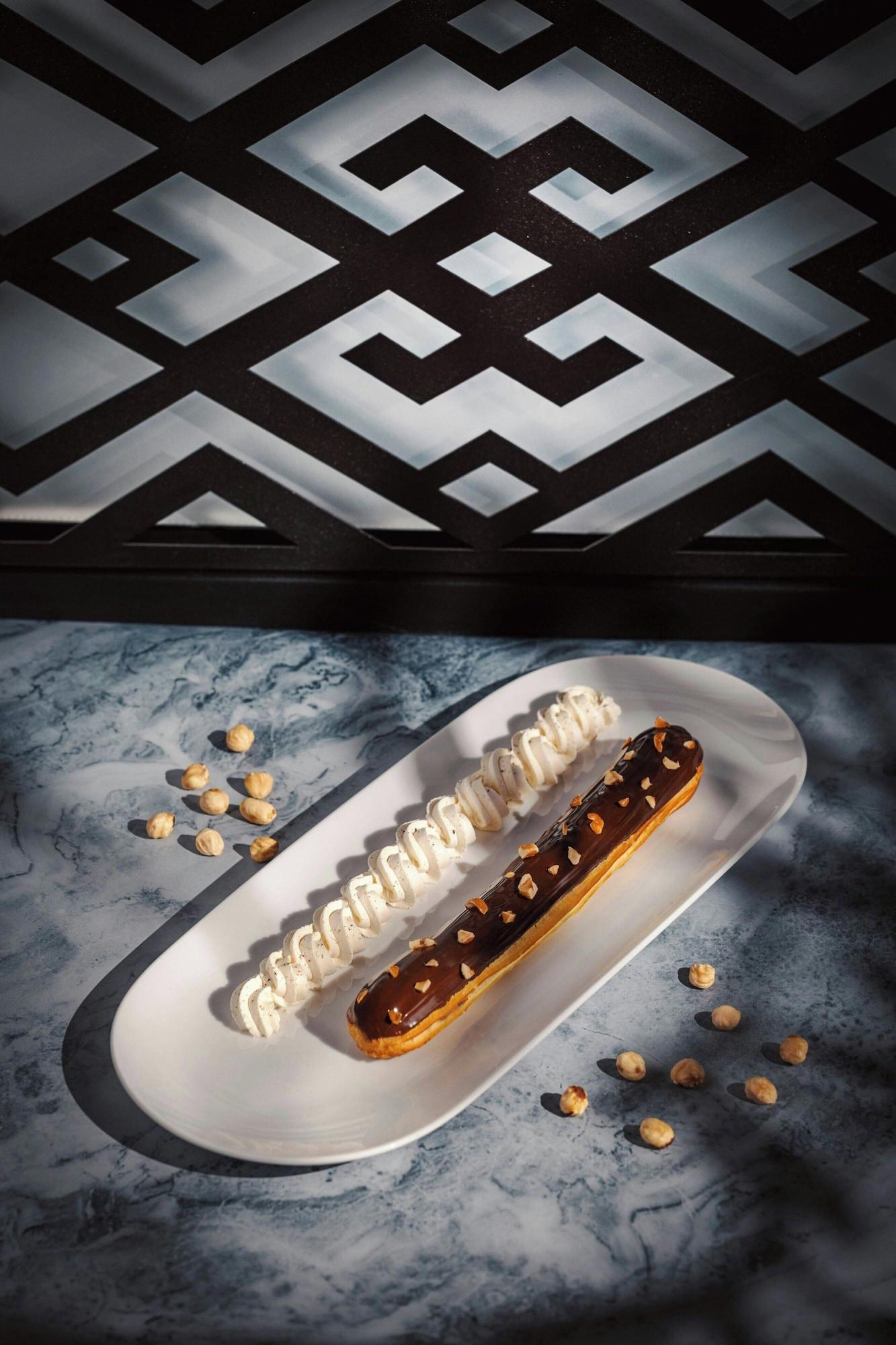 Restaurant Paragraph Freedom Square, A Luxury Collection Hotel, Tbilisi