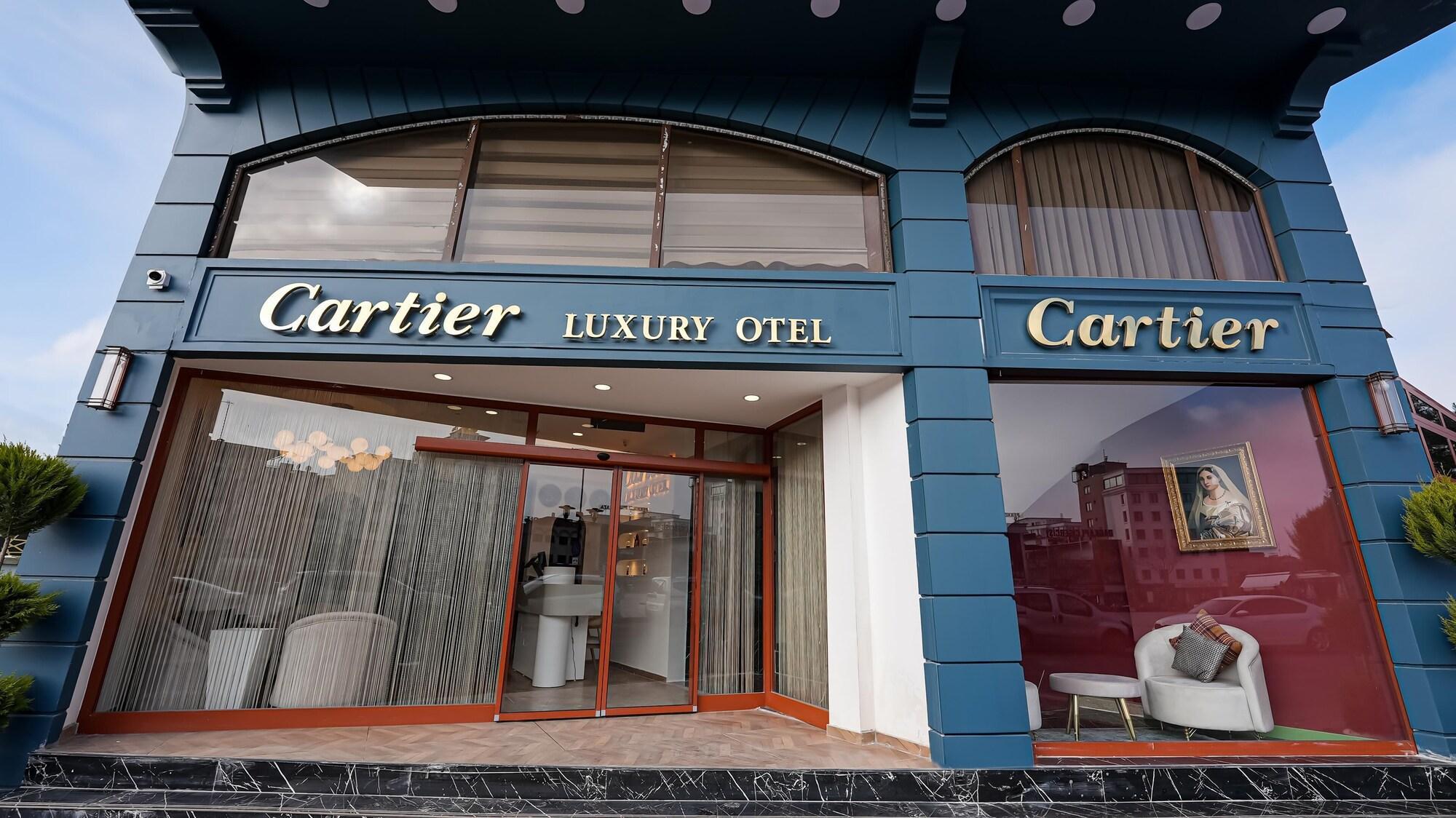 Vista Exterior Cartier Luxury Otel