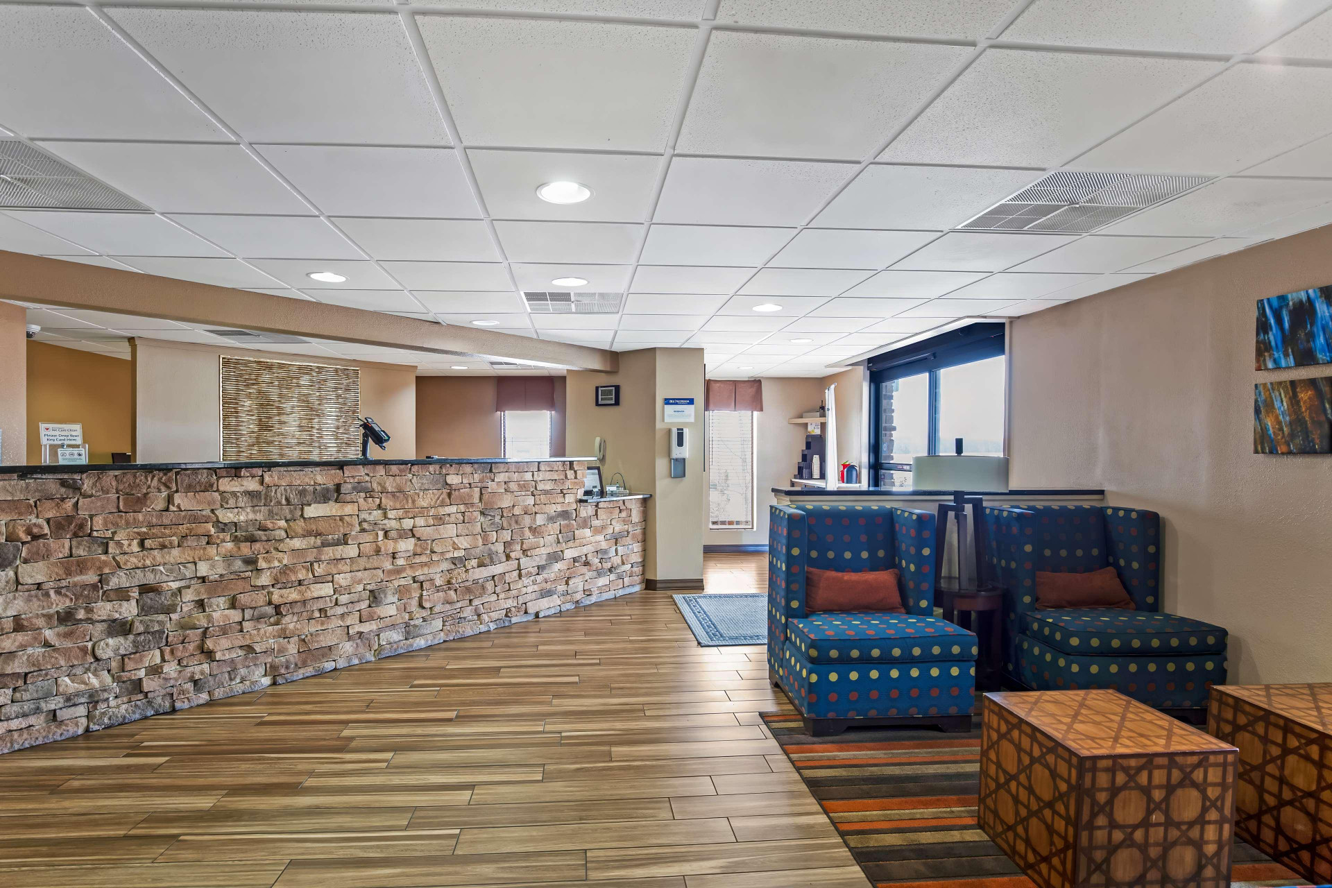 Vista Lobby Best Western U. S. Inn