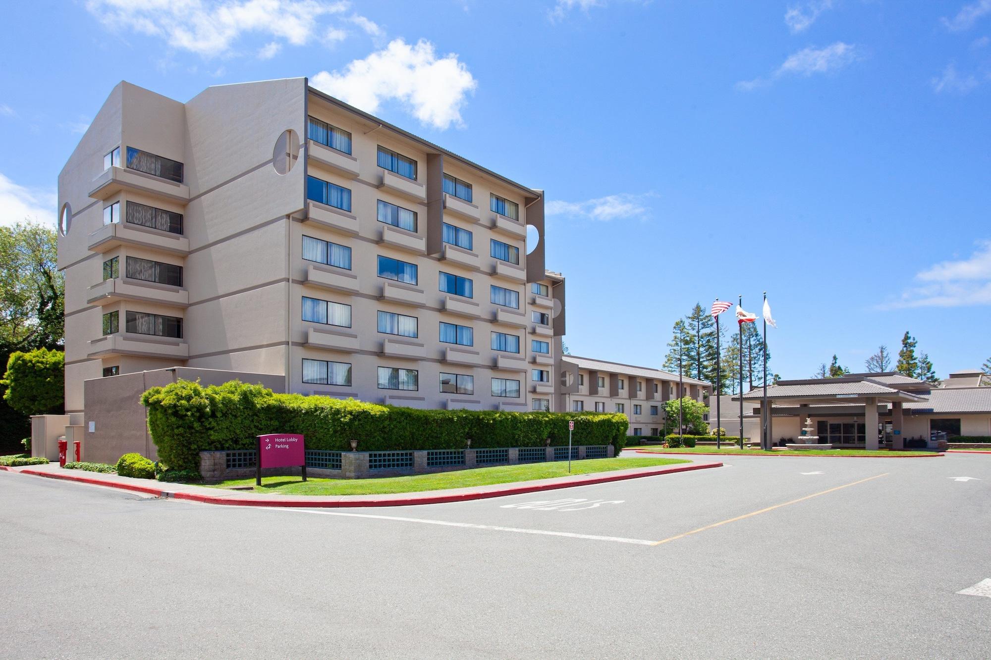 Vista Exterior Crowne Plaza Silicon Valley N - Union City by IHG