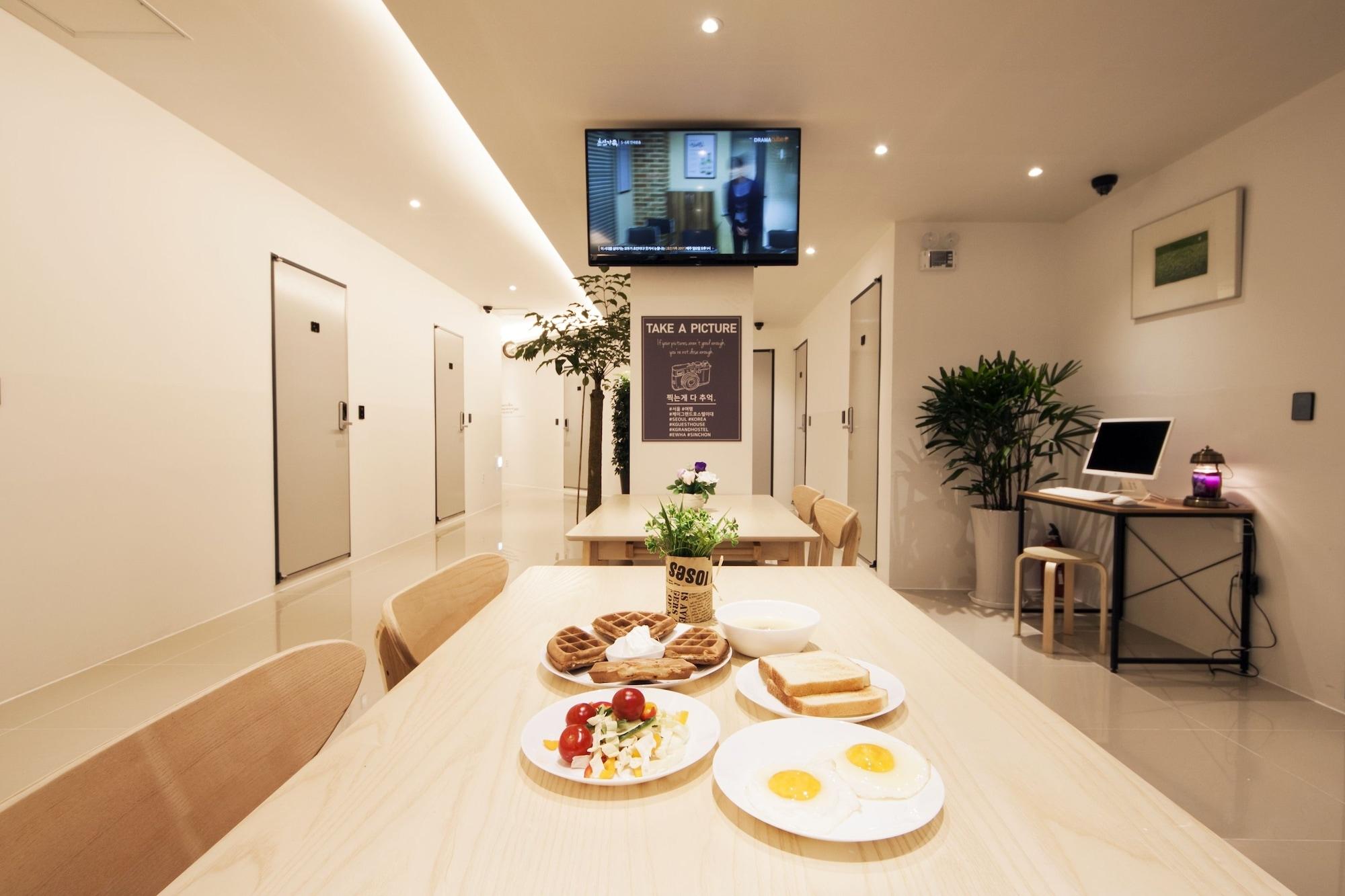 Vista Lobby Seoul Grand Hostel Ewha Univ.