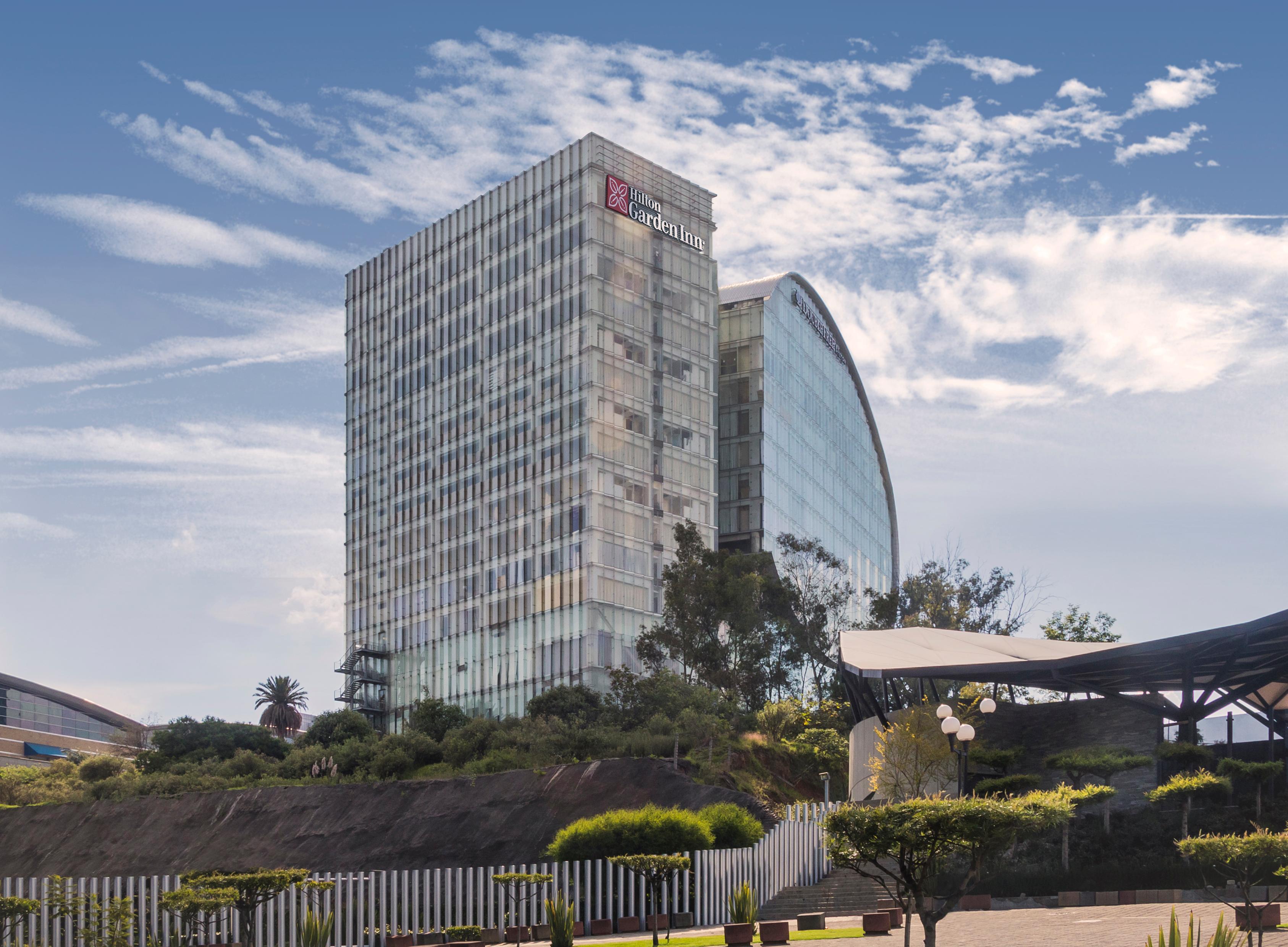 Vista Exterior Hilton Garden Inn Mexico City Santa Fe