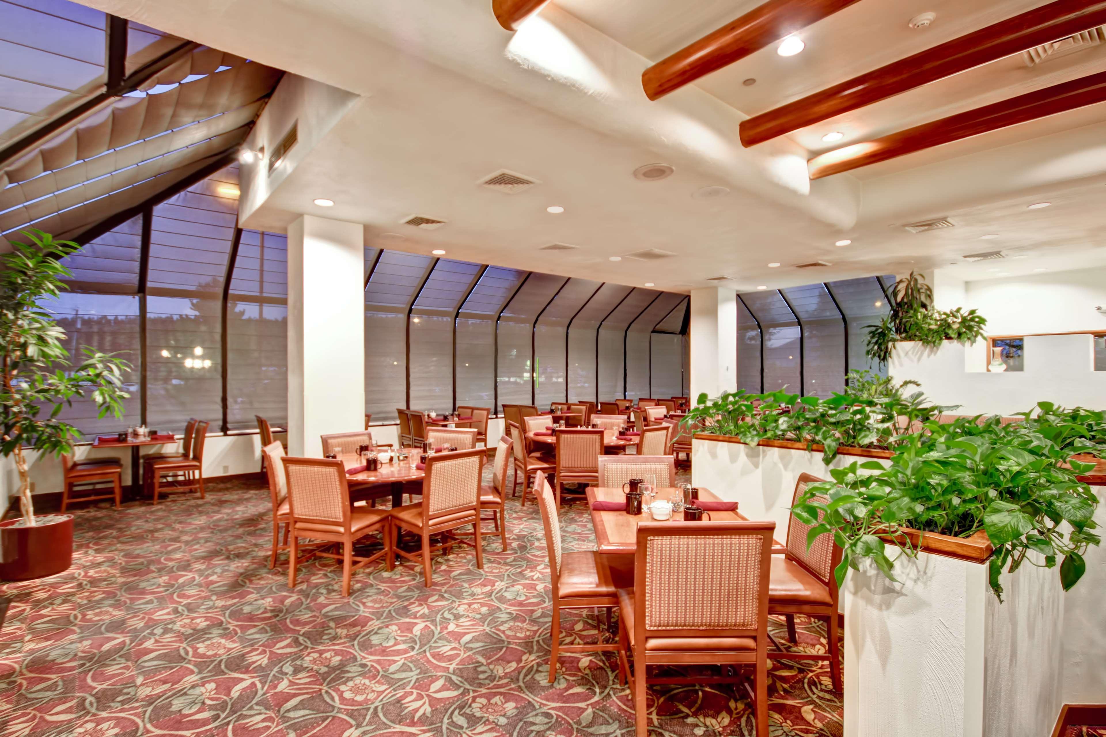 Restaurant DoubleTree by Hilton Hotel Flagstaff