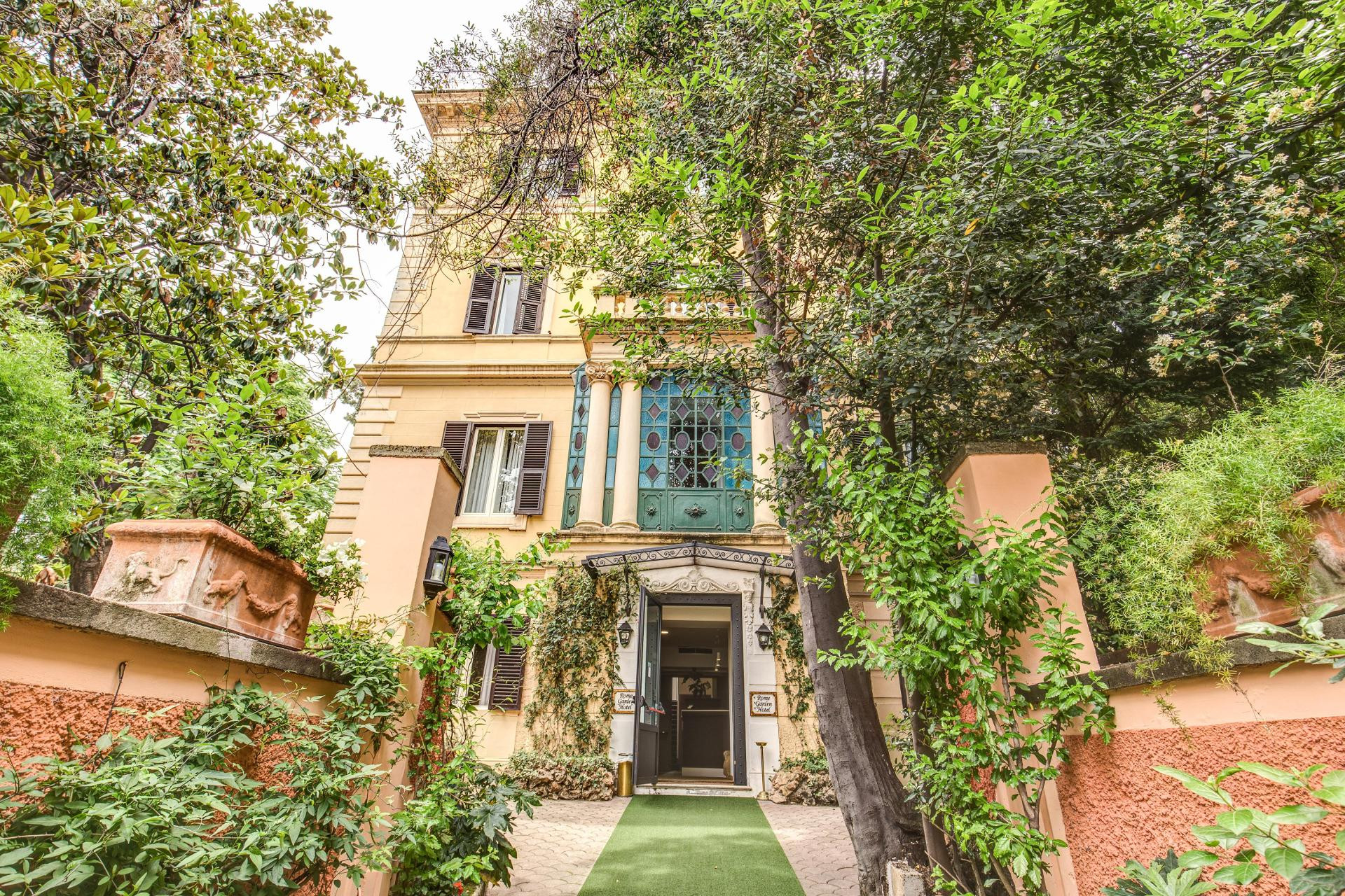 Vista Exterior Hotel Rome Garden