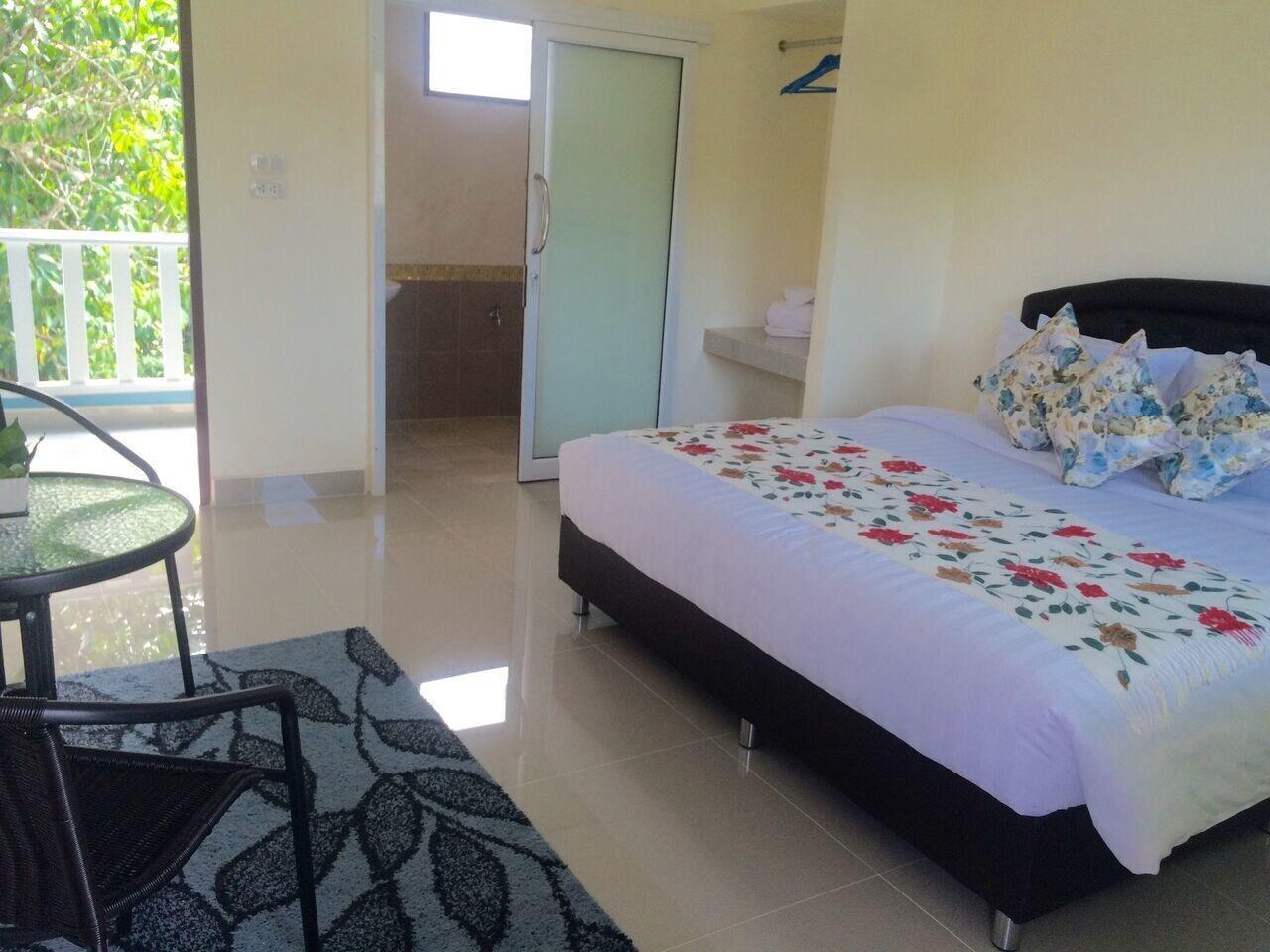 Varios Baan  Kalaya Garden