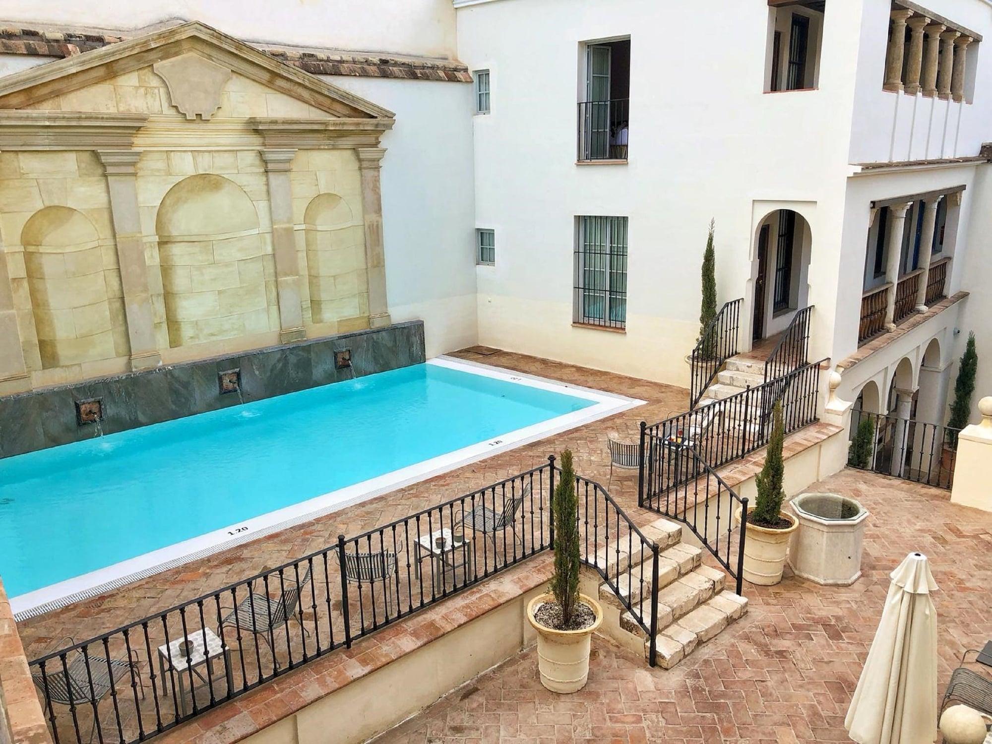 Vista Piscina Las Casas de la Judería de Córdoba