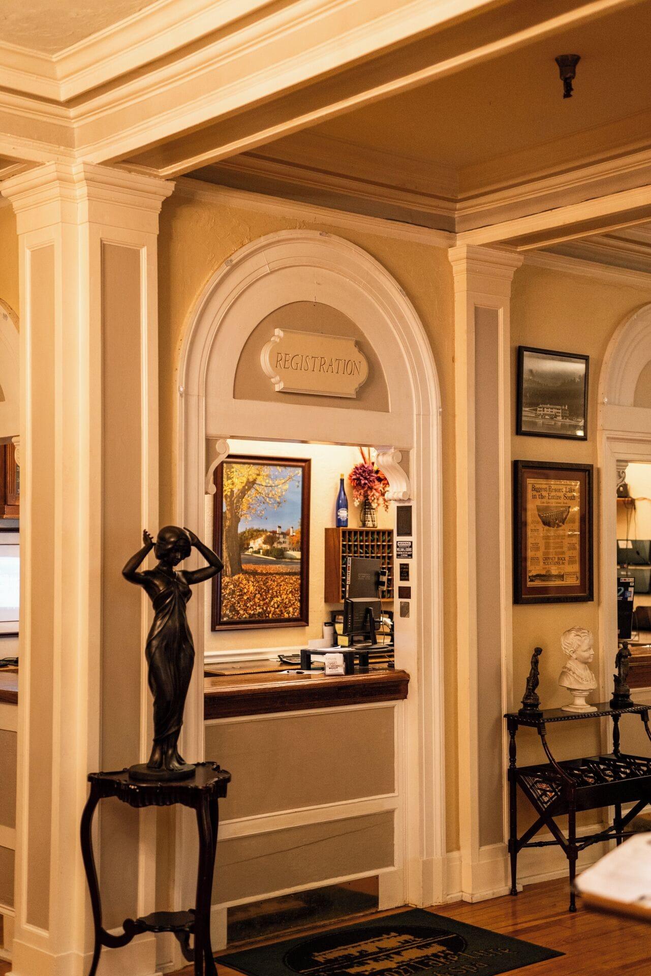 Vista Lobby Lake Lure Inn and Spa