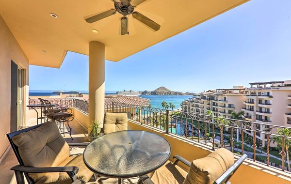 Cabo San Lucas Villa w/ Resort Amenities! - Hoteles 3 estrellas en Cabo San Lucas