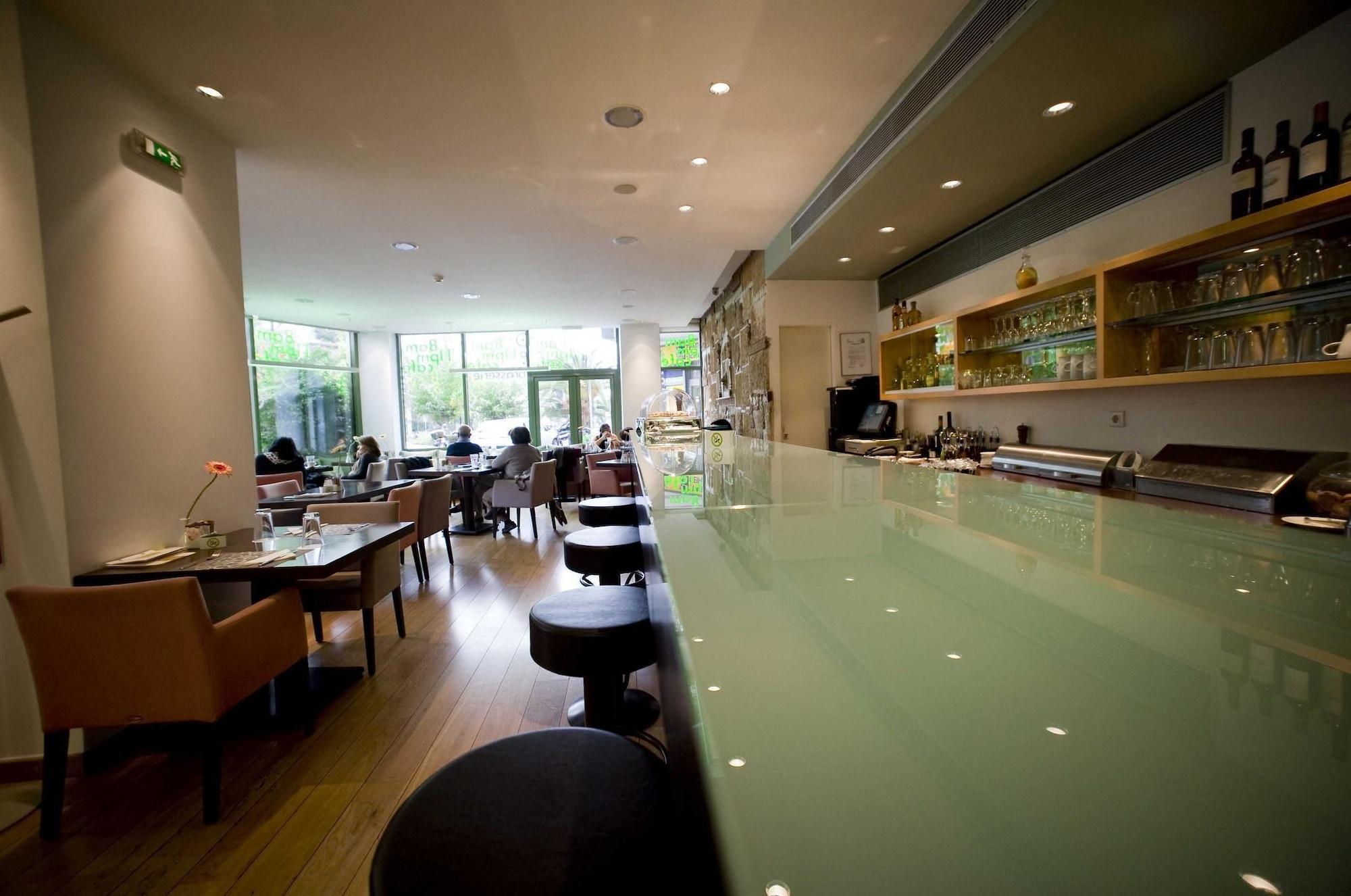 Bar/Salón Athinais Hotel